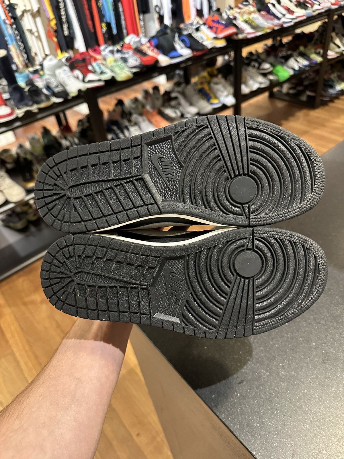 Jordan Brand Air Jordan 1 low shadow Size US 8 / EU 41 - 4 Thumbnail