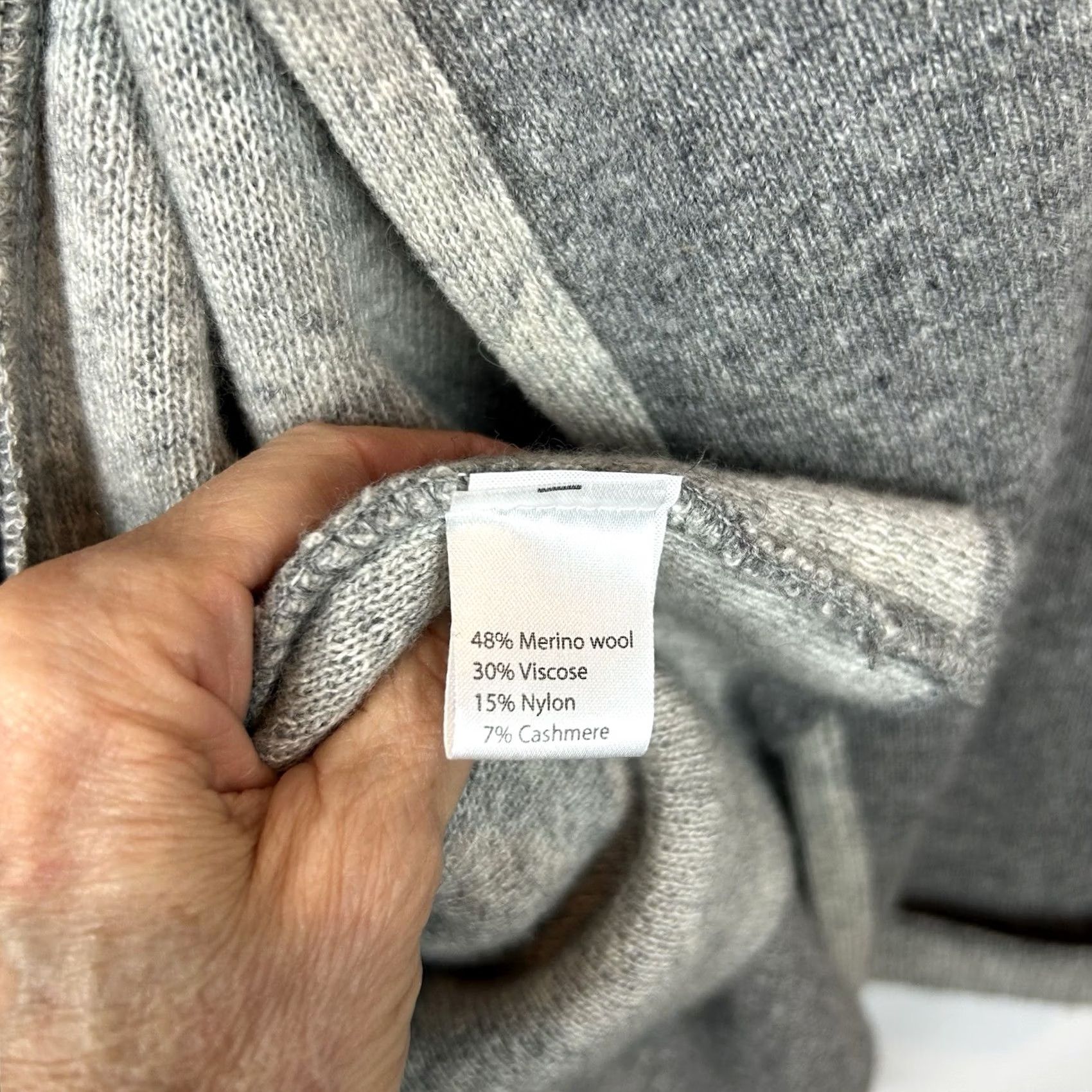 Vintage Benedetta B. Cardigan Sweater Women Small Gray Open Wool Cashmere Knit Regular Long Sleeve Vintage No Mens Womens Girls Size S / US 4 / IT 40 - 6 Thumbnail