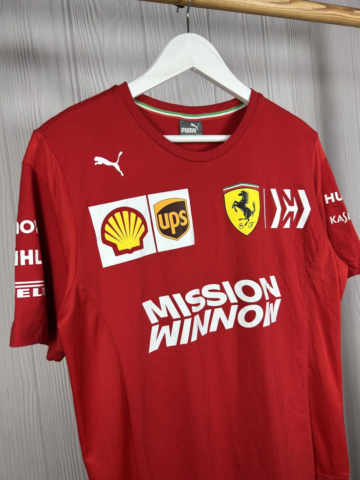 Ferrari × Puma Scuderia Ferrari Puma Mission Team F1 T-Shirt Size M Size US M / EU 48-50 / 2 - 2 Thumbnail