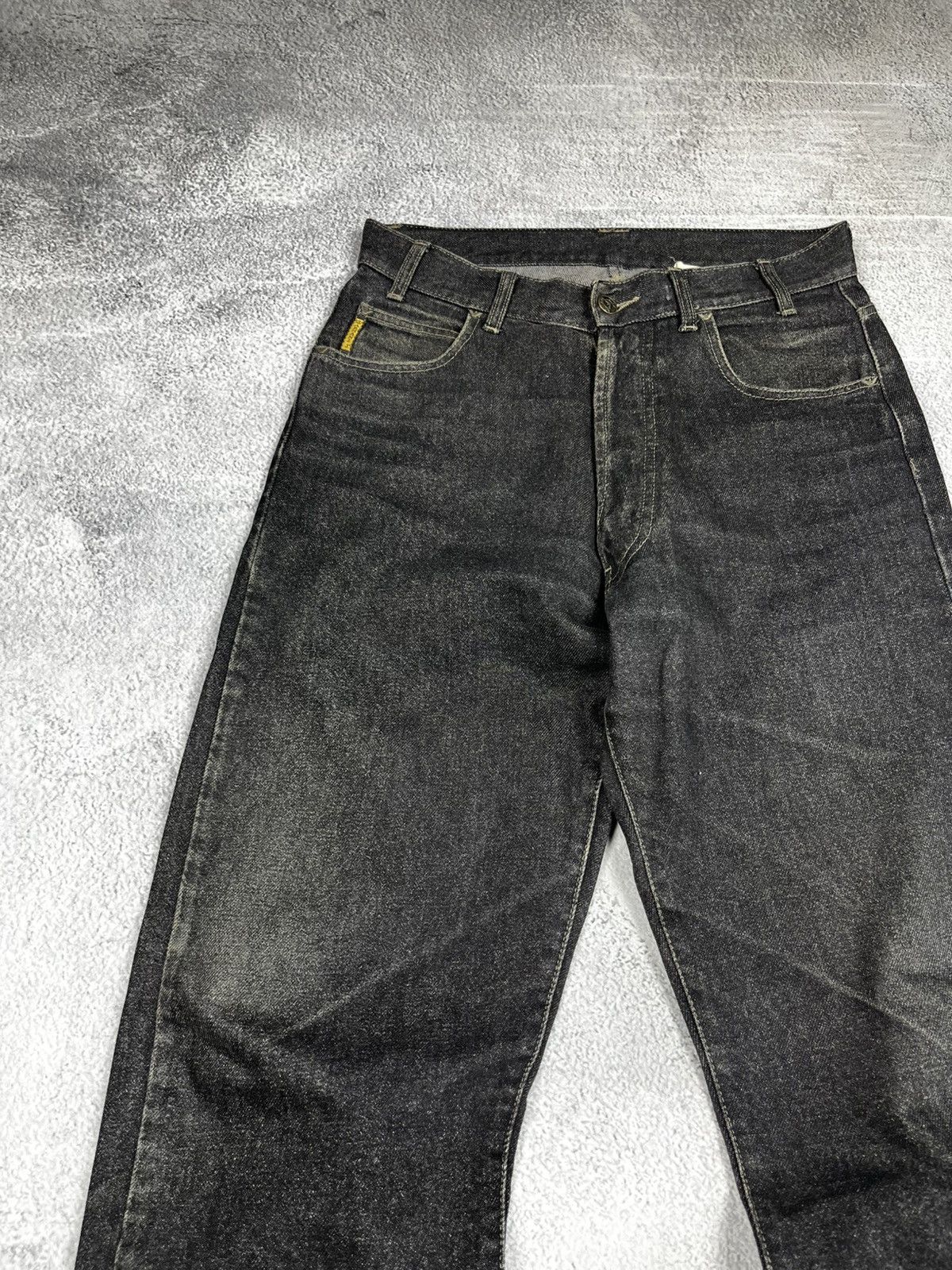 Giorgio Armani Armani denim pants vintage size 30 Size US 30 / EU 46 - 4 Thumbnail