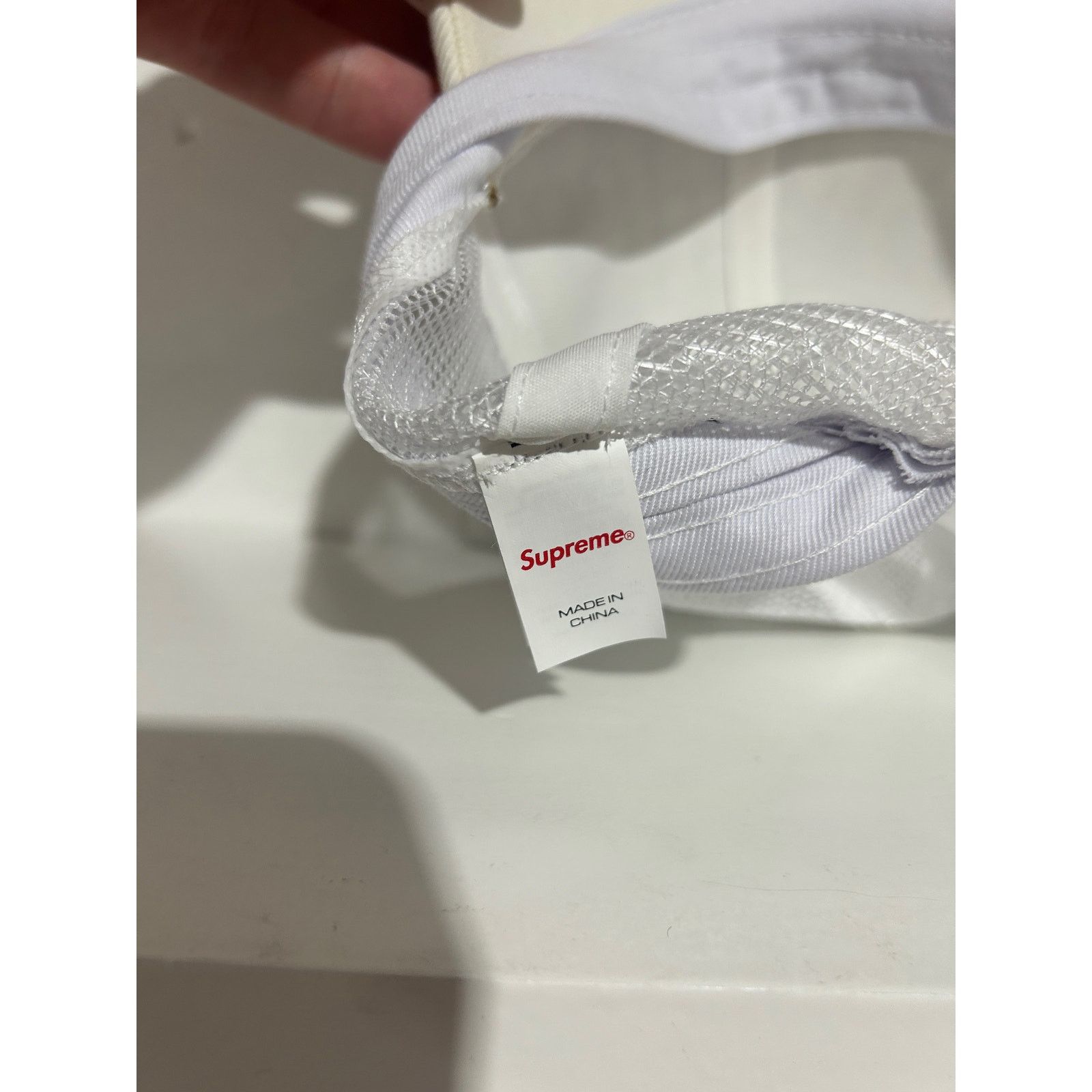 Supreme SUPREME VAQUERO WHITE MESH BACK SNAPBACK HAT Size ONE SIZE - 2 Thumbnail