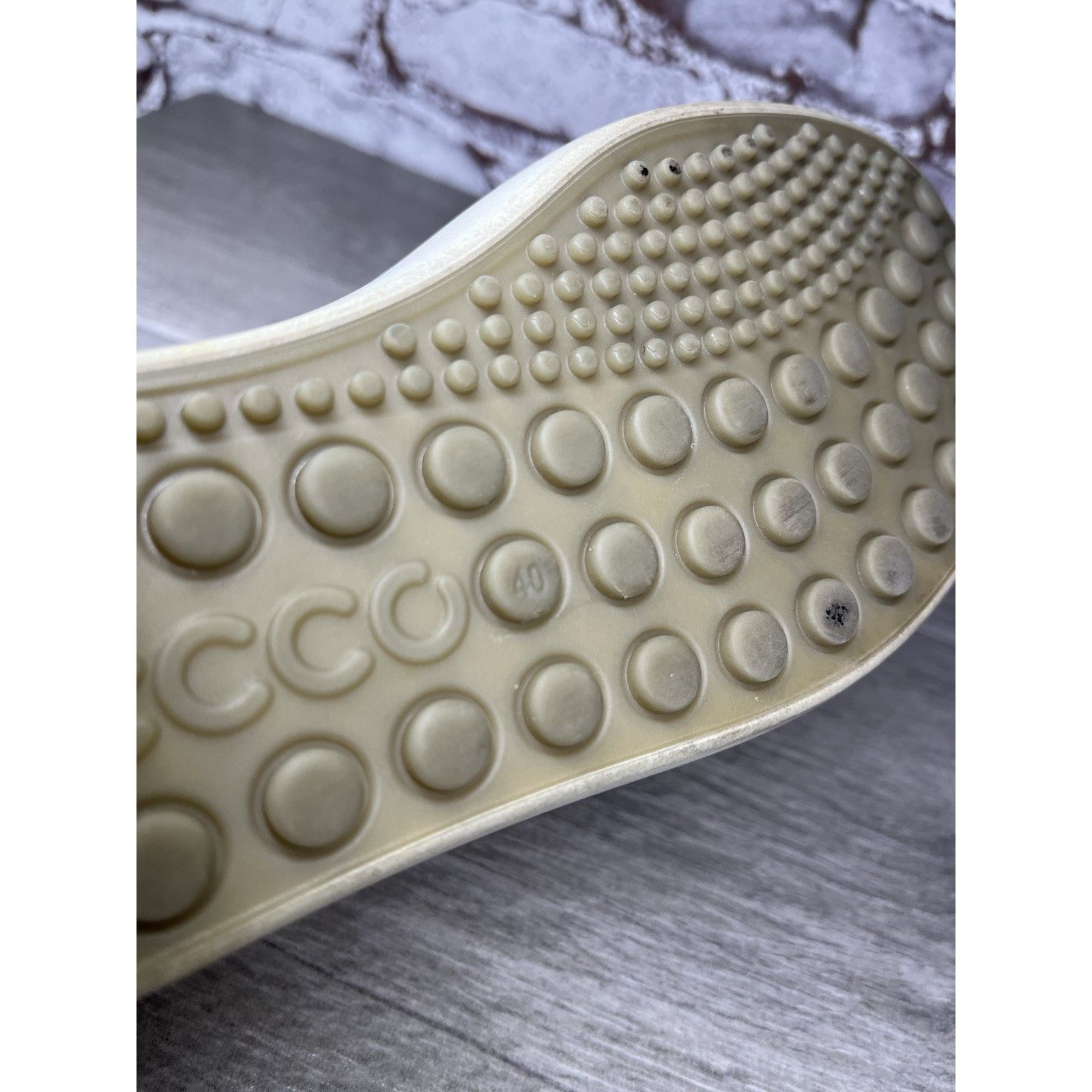 Ecco ECCO Soft 7 Stone Metallic Silver Leather Casual Sneakers Wo Size US 9 / IT 39 - 13 Thumbnail