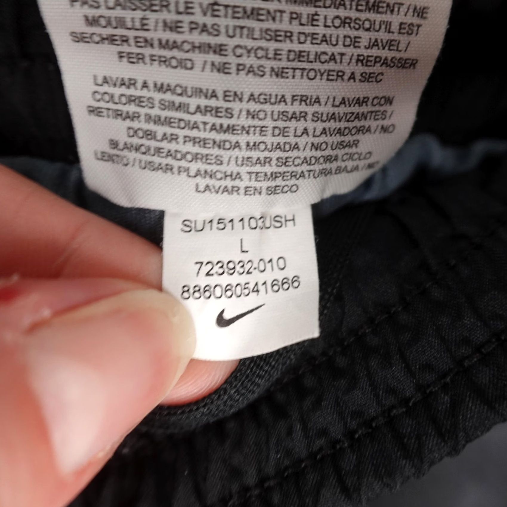 Nike Nike Womens Large Black Dri Fit Running Athletic Workout Lined Shorts 4 Inseam Size 36" / US 14 / IT 50 - 2 Thumbnail