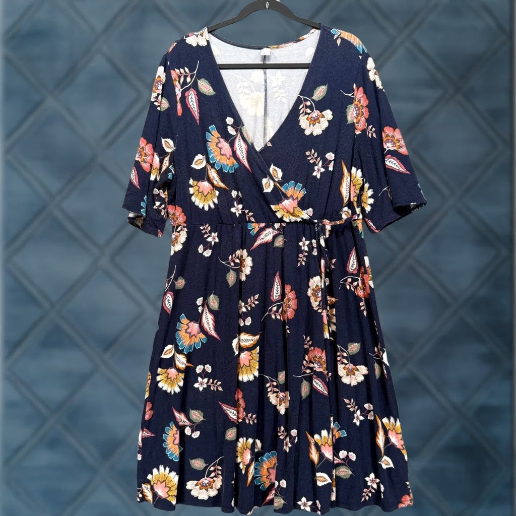 Old Navy Old Navy Blue Floral Jersey Knit Faux Wrap Midi Dress Womens 1X Plus Size Short Flutter Sleeve Knee Length A-Line Boho Casual Dress