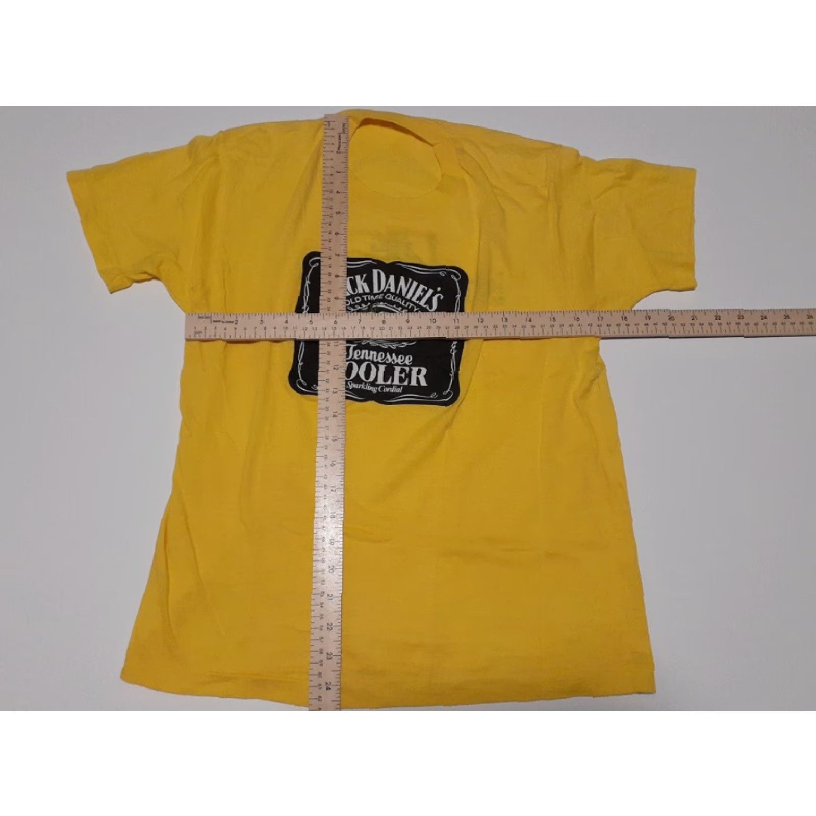 Vintage VINTAGE Screen Stars T-Shirt Men L Yellow Jack Daniels Crew Neck Short Sleeve Solid 17 Chest 25 Shoulder to Hem 25 Size US L / EU 52-54 / 3 - 2 Thumbnail