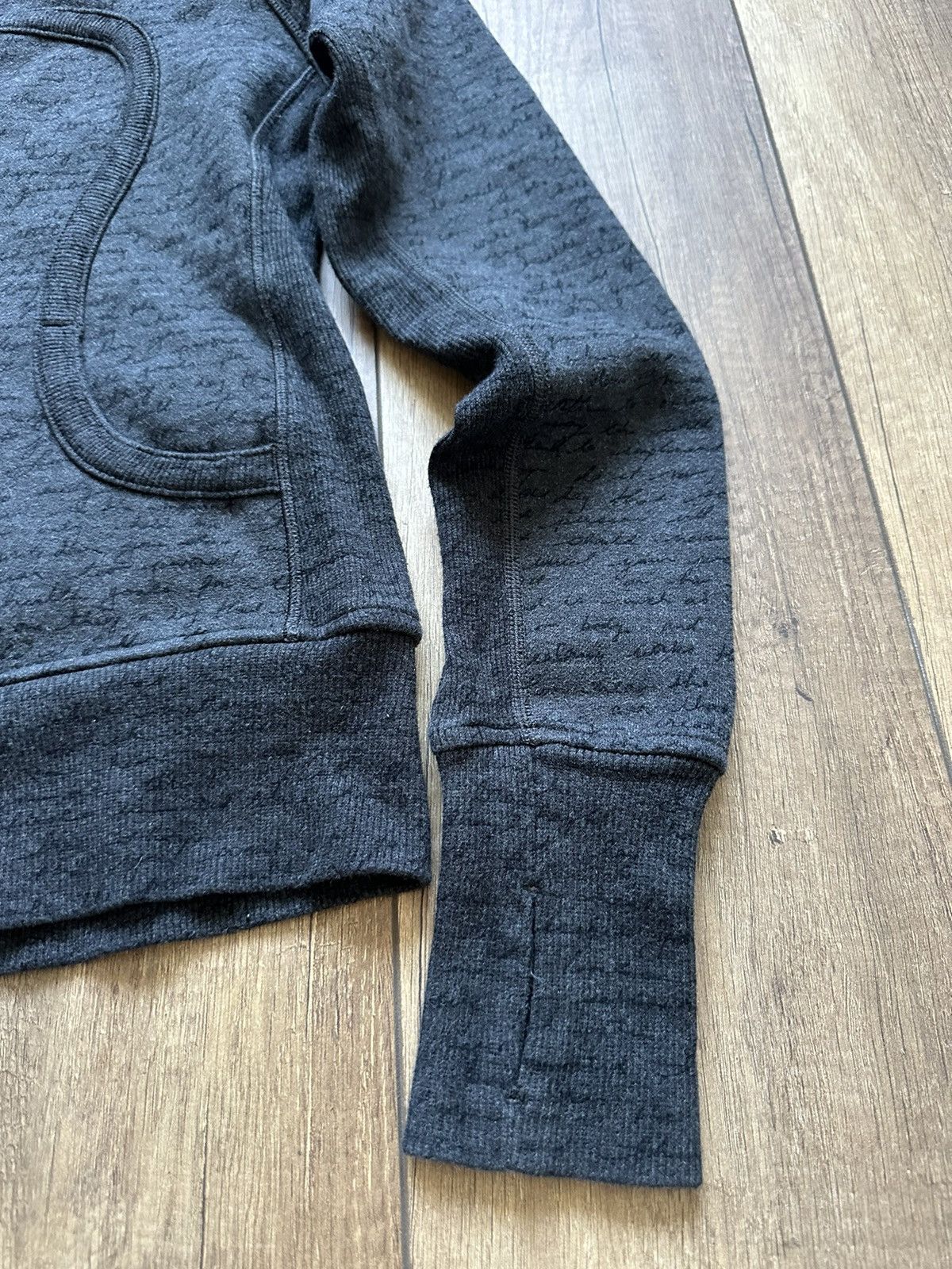Lululemon Zip Hoodie Lululemon size 6 Size M / US 6-8 / IT 42-44 - 2 Thumbnail