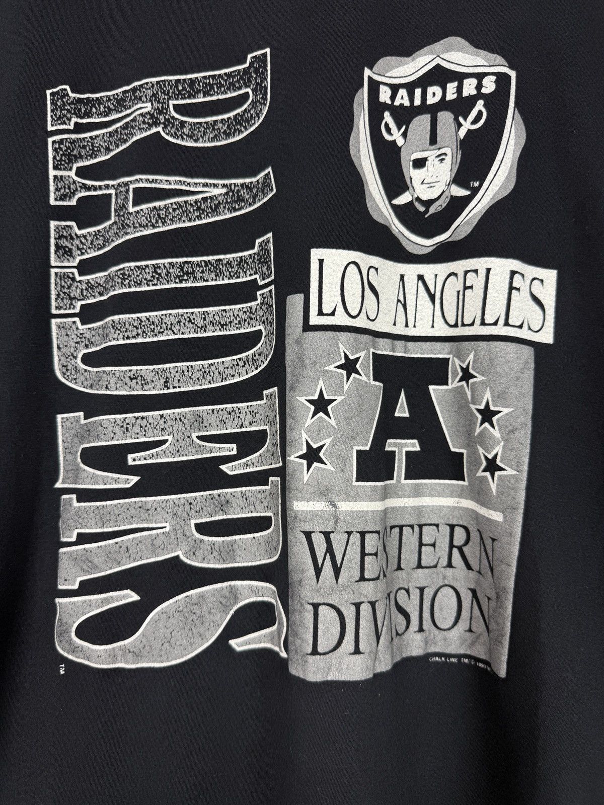 Vintage 1990’s Vintage Los Angeles Raiders NFL Graphic T-Shirt Size US XL / EU 56 / 4 - 3 Thumbnail