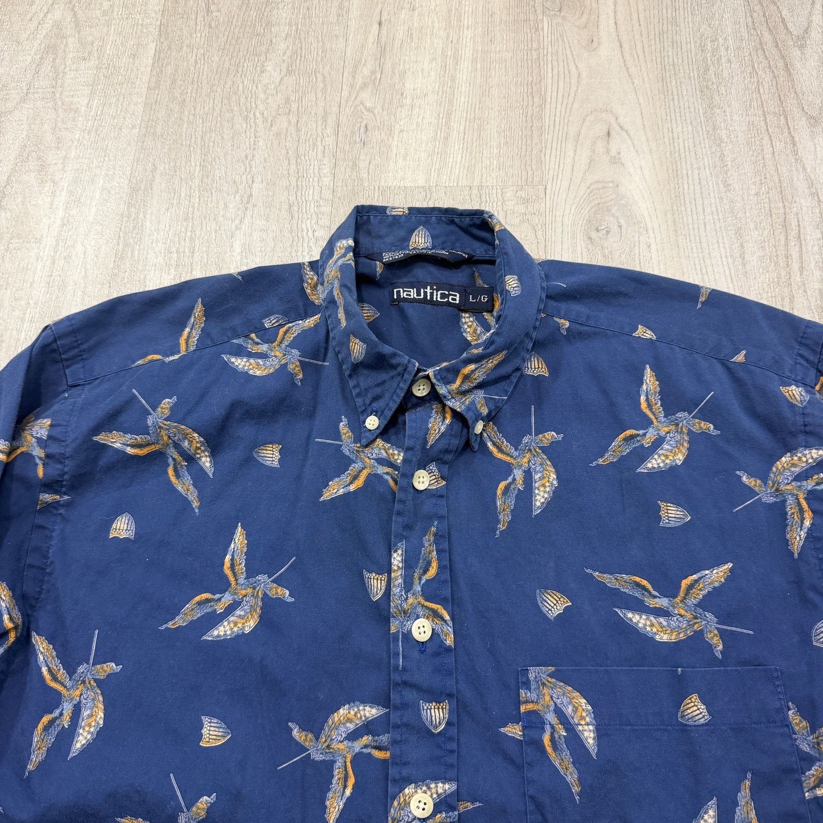 Nautica Vintage Nautica Bird Button Shirt Men's Large All Over 90s Size US L / EU 52-54 / 3 - 3 Thumbnail