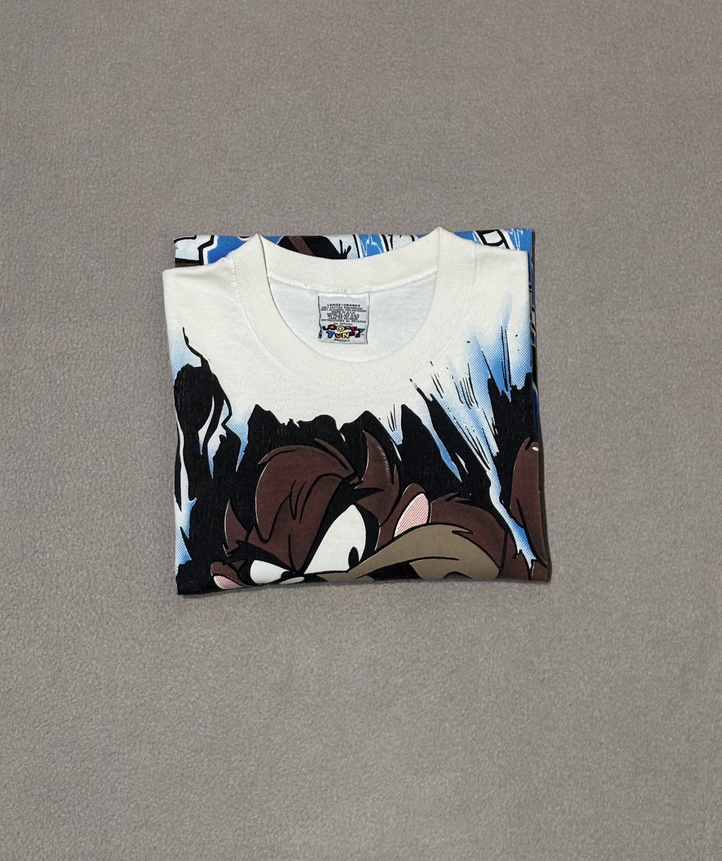 Warner Bros Looney Tunes Taz 1996 Warner Bros T-shirt vintage Size. L Size US L / EU 52-54 / 3 - 19 Thumbnail