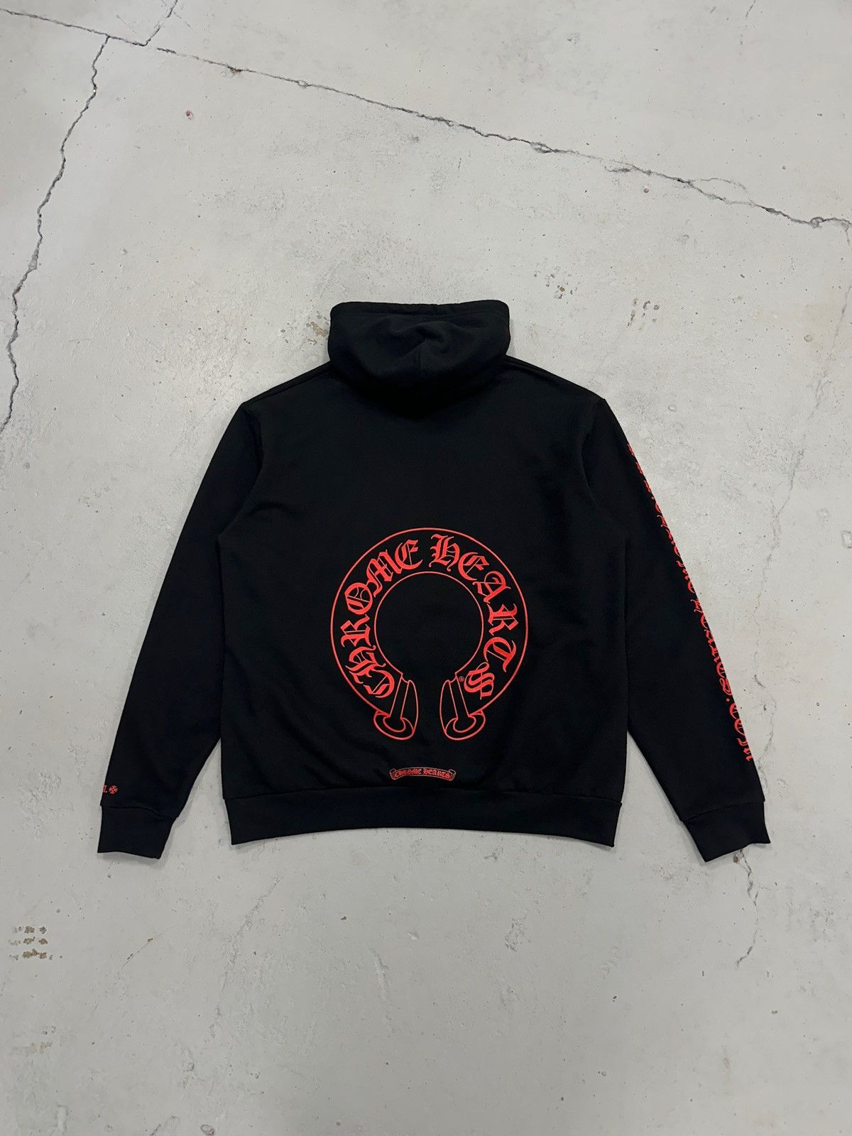 Chrome Hearts Chrome Hearts Horseshoe Logo Hoodie Black Red Size US L / EU 52-54 / 3 - 1 Thumbnail