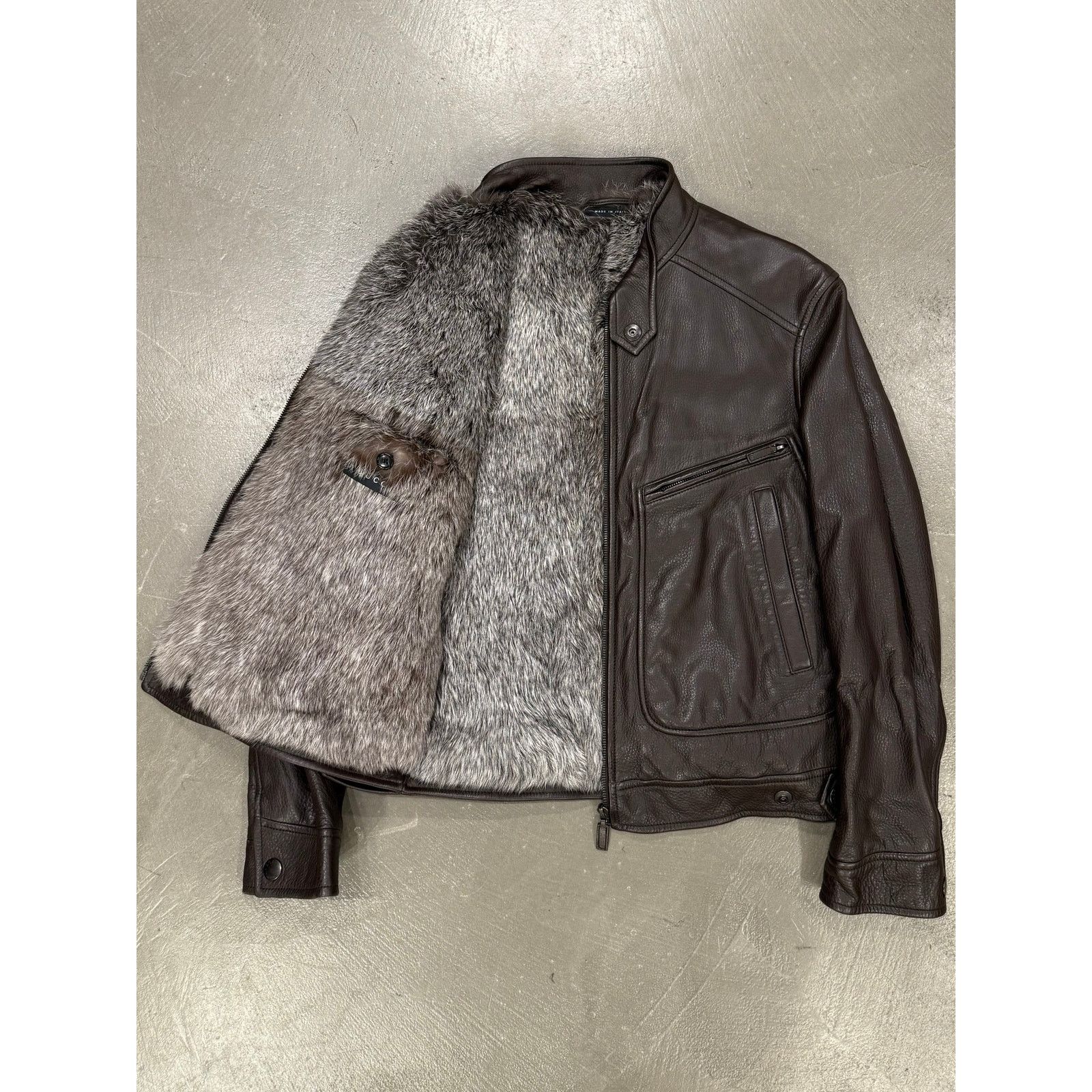 Gucci 2000s Gucci by Tom Ford fur lining leather bomber jacket Size L / US 10 / IT 46 - 2 Thumbnail