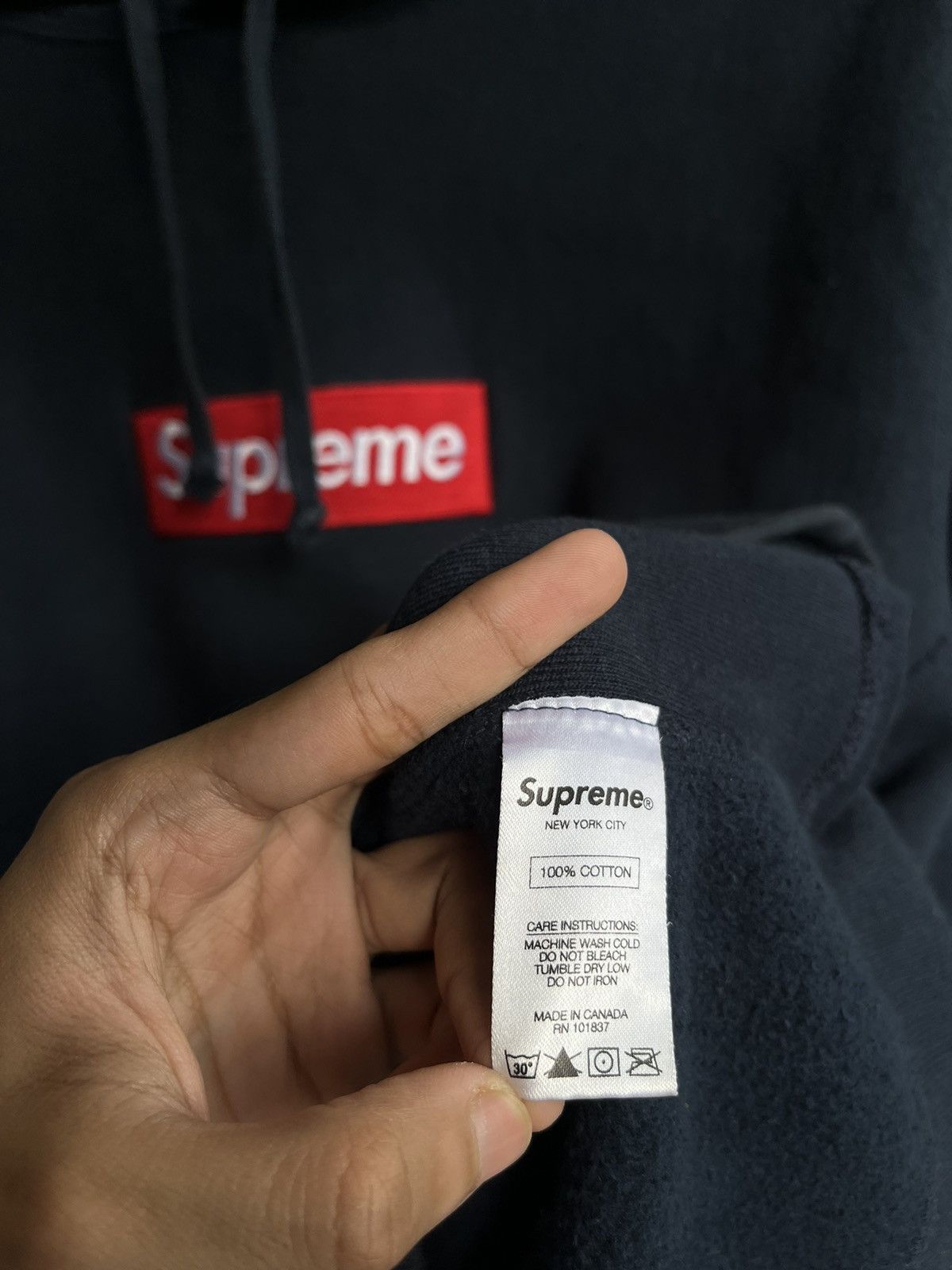 Supreme Supreme Red on Navy Box Logo Hoodie FW16 Size US L / EU 52-54 / 3 - 6 Thumbnail