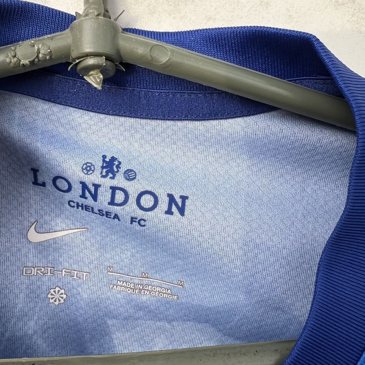 Chelsea Soccer FC Chelsea Nike 2024 2025 soccer football jersey Nkunku 18 Size US M / EU 48-50 / 2 - 4 Thumbnail