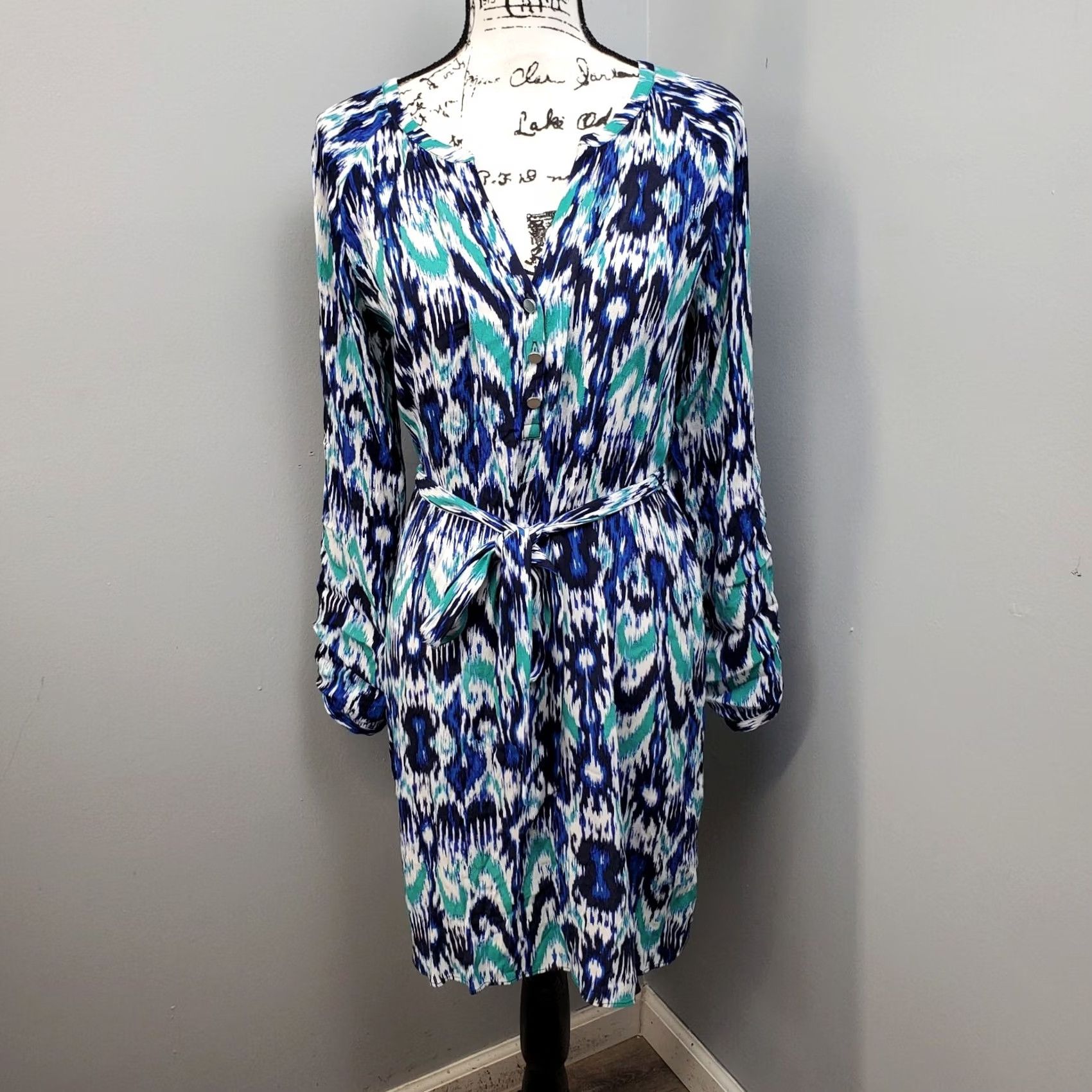 Banana Republic Banana Republic Dress Women's 4 V Neck Button Tie Midi Sheath Roll Tab Sleeve Multicolor Geometric 100% Rayon Spring Summer Womens Size 4 Size S / US 4 / IT 40 - 5 Thumbnail