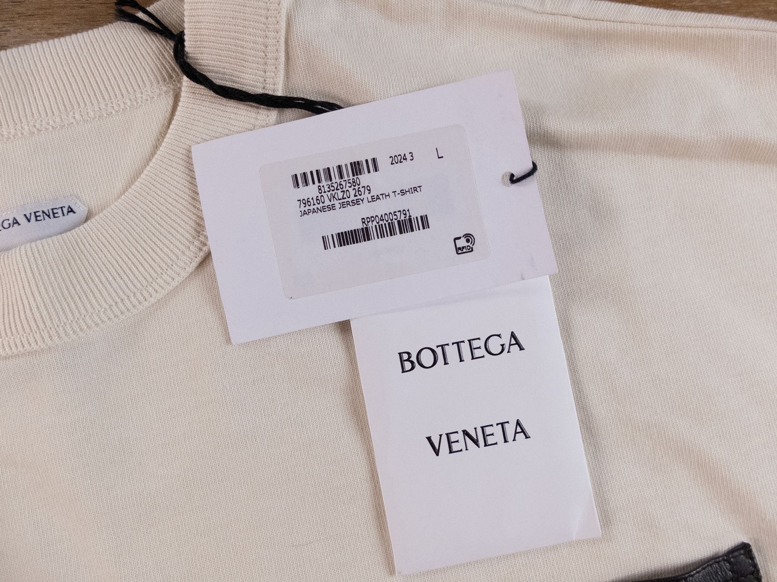 Bottega Veneta BOTTEGA VENETA cream Japanese jersey oversize crop t-shirt q Size L / US 10 / IT 46 - 9 Thumbnail