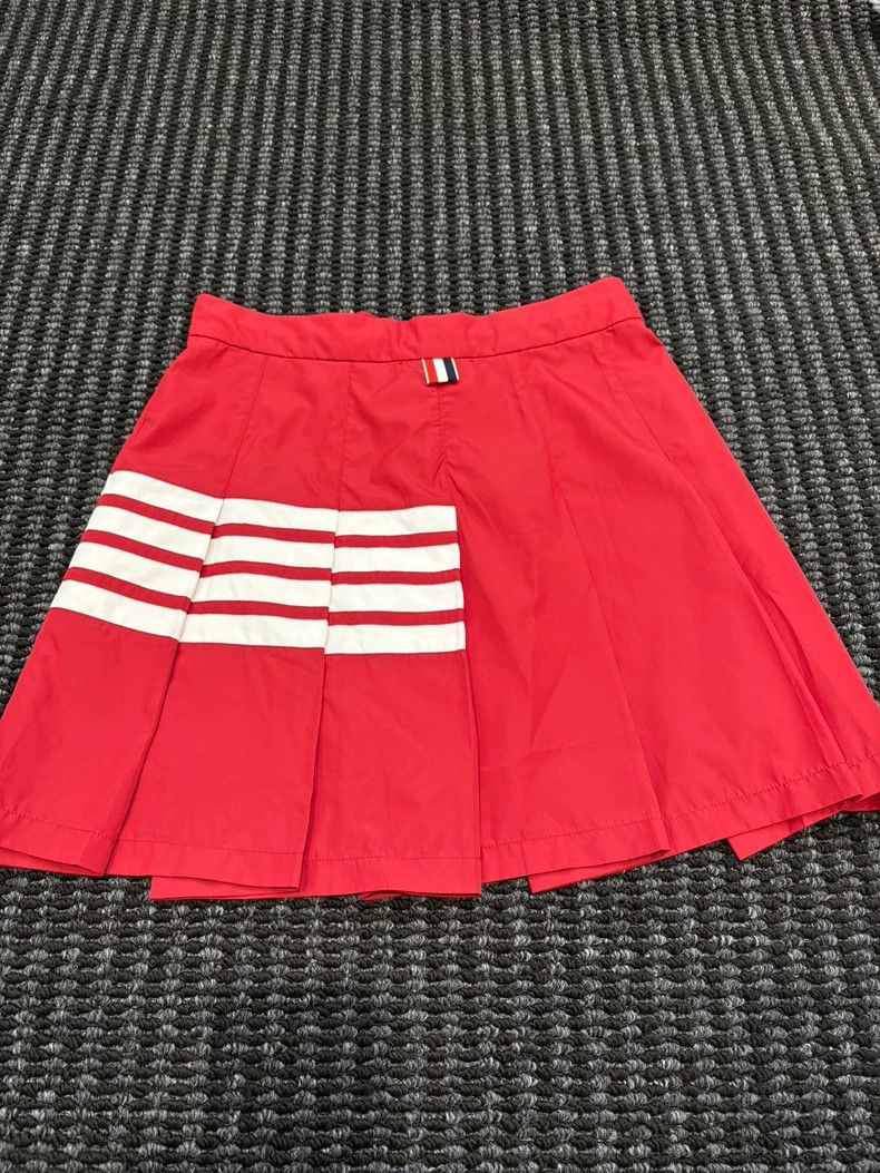 Thom Browne Thom Browne Red nylon deconstructed half skirt Size 25" / US 0 / IT 36 - 2 Thumbnail
