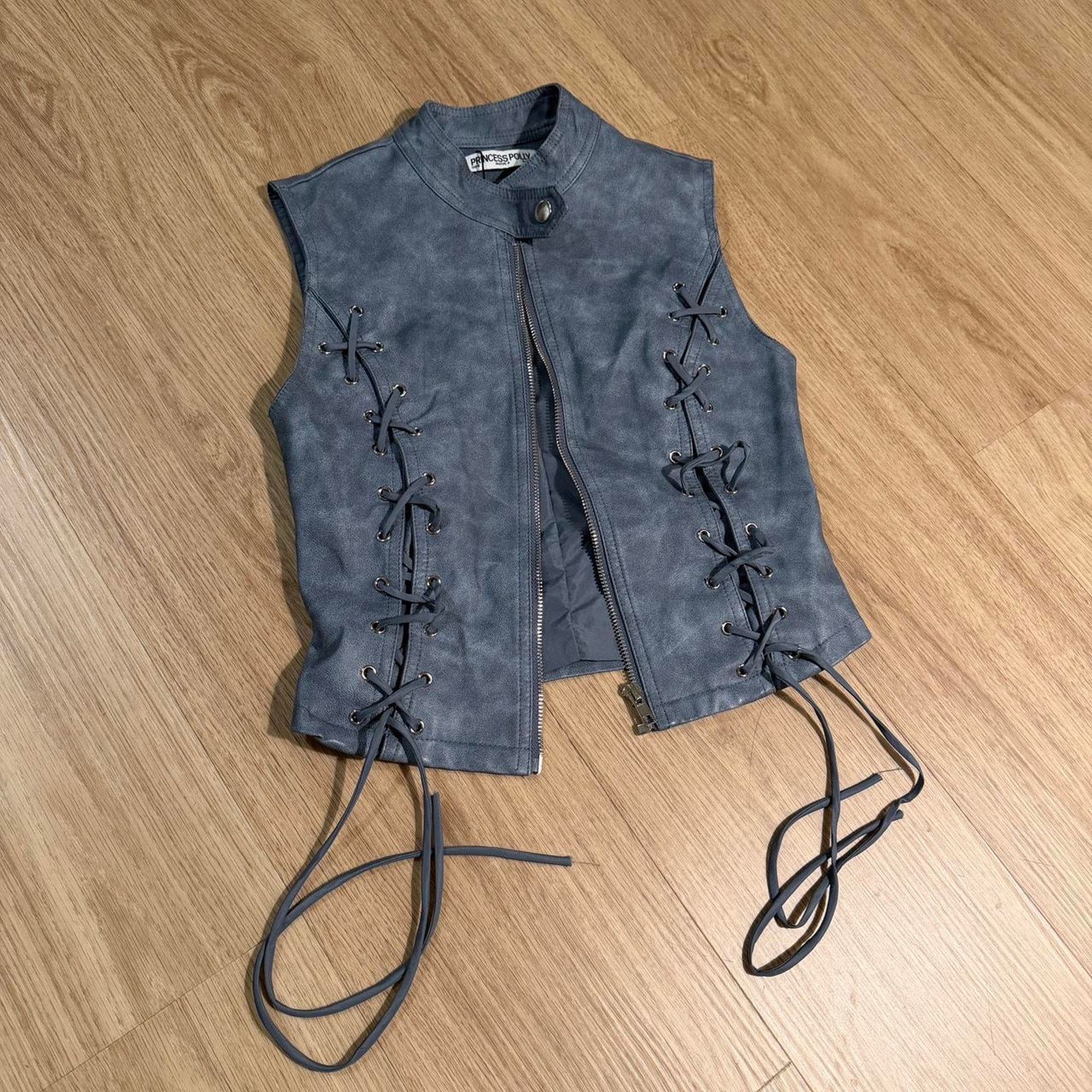 PRINCESS POLLY Princess polly zip up Size XS / US 0-2 / IT 36-38 - 1 Thumbnail