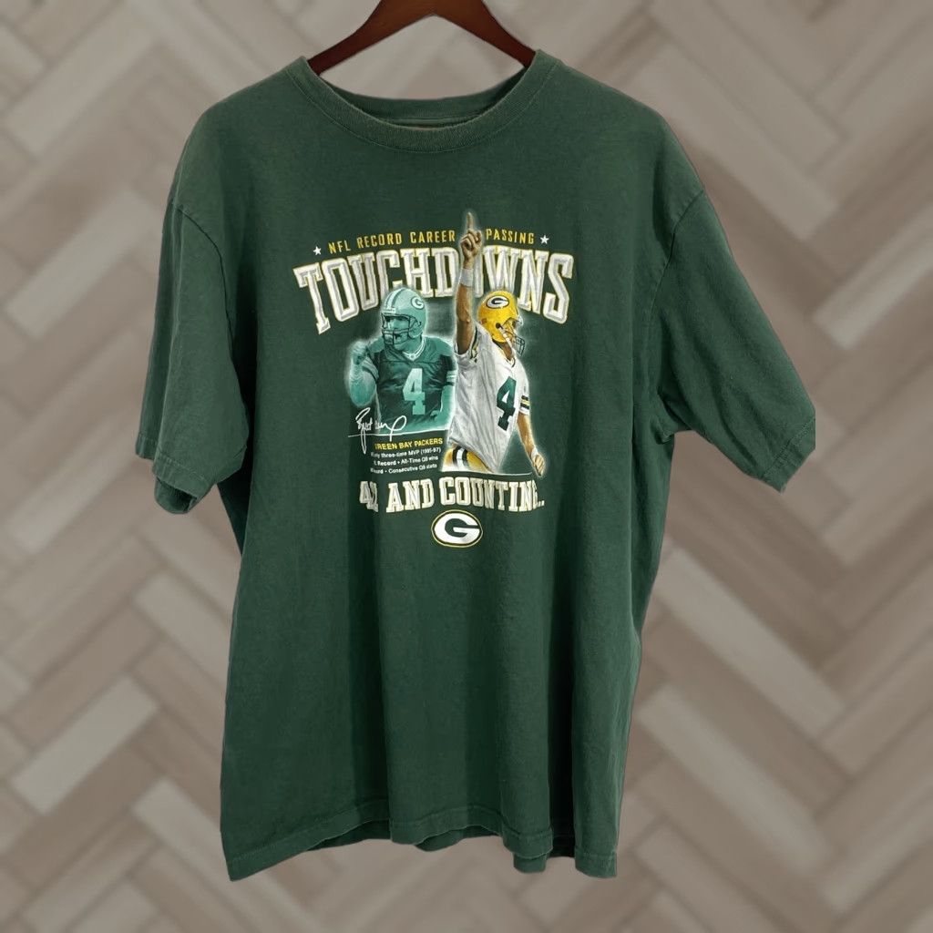 Reebok VINTAGE Reebok Green Bay Packers T Shirt Mens XL Green Brett Favre #4 NFL Touchdown Record 90s Football Tee Size US L / EU 52-54 / 3 - 1 Thumbnail