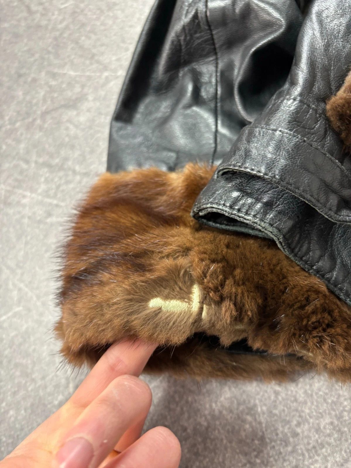 Yohji Yamamoto 2000s ISSEY MIYAKE STYLE MINK FUR/LEATHER JACKET Size US M / EU 48-50 / 2 - 9 Thumbnail