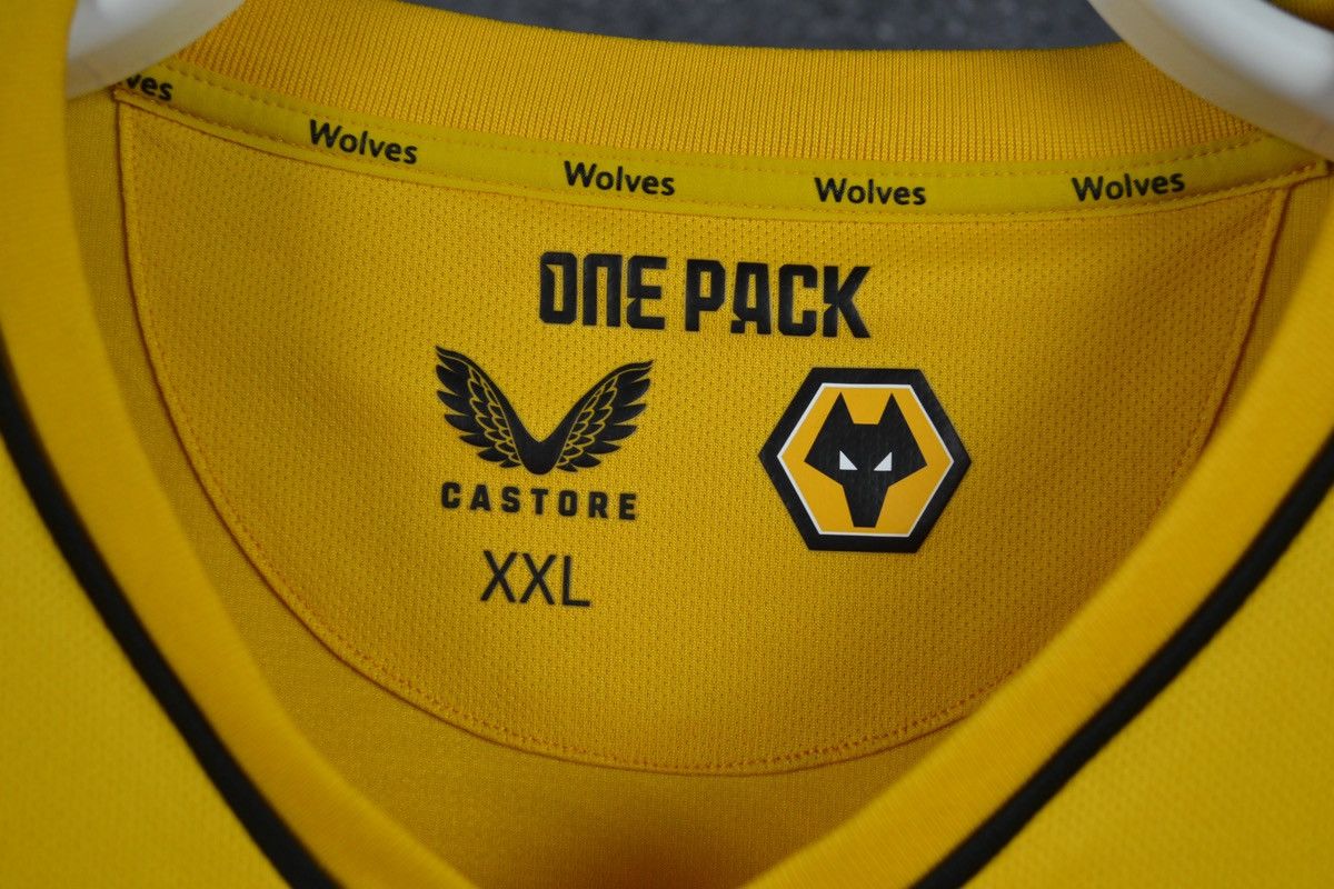 Other Wolverhampton Wanderers 2021 2022 soccer football jersey Size US XXL / EU 58 / 5 - 9 Thumbnail