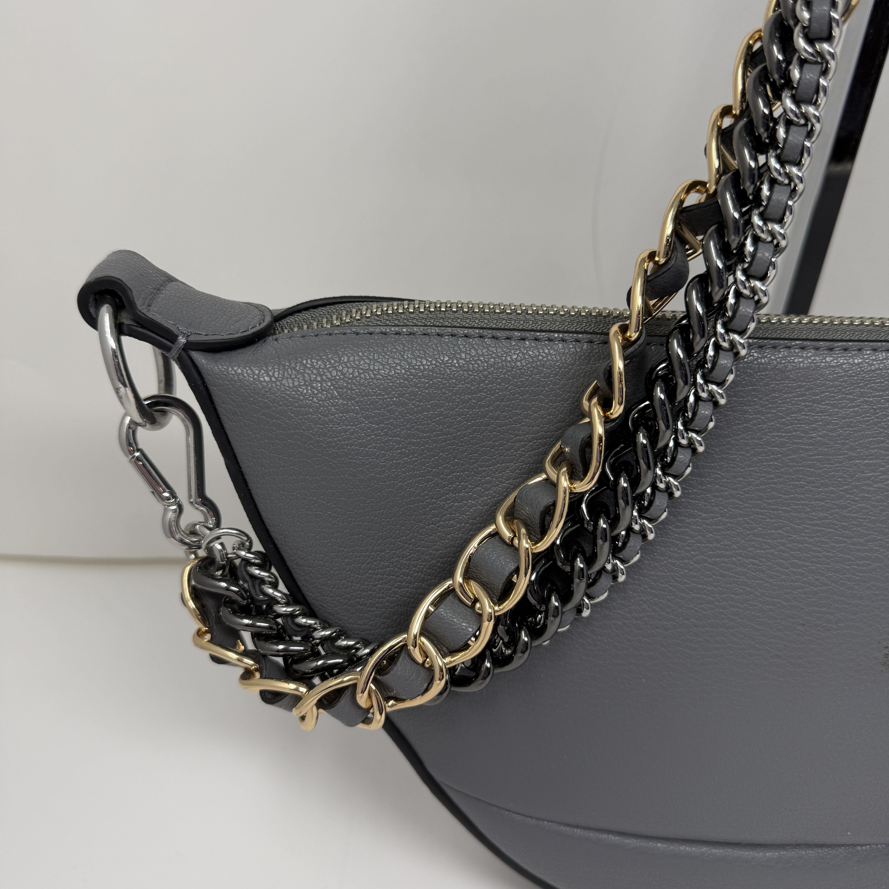 Marc Jacobs NEW Marc Jacobs The Eclipse Genuine Size ONE SIZE - 2 Thumbnail