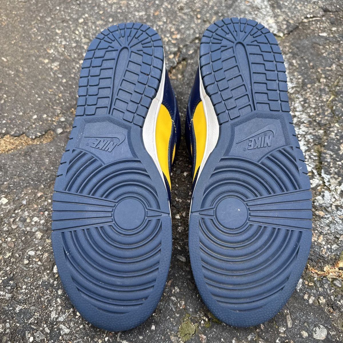 Nike Nike Dunk Low Michigan Size US 10.5 / EU 43-44 - 6 Thumbnail