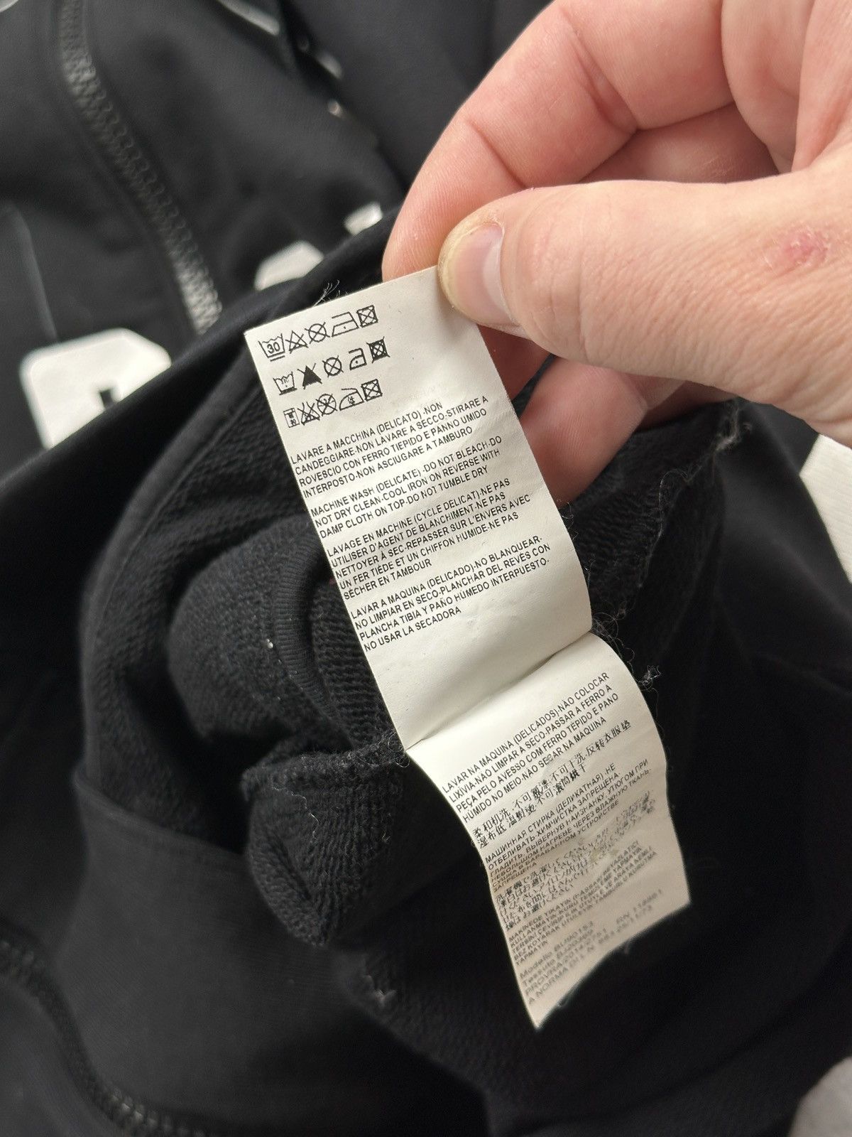 Versus Versace Versus Versace Black Full Zip Hoodie Geometric Print Rare S Size US S / EU 44-46 / 1 - 20 Thumbnail