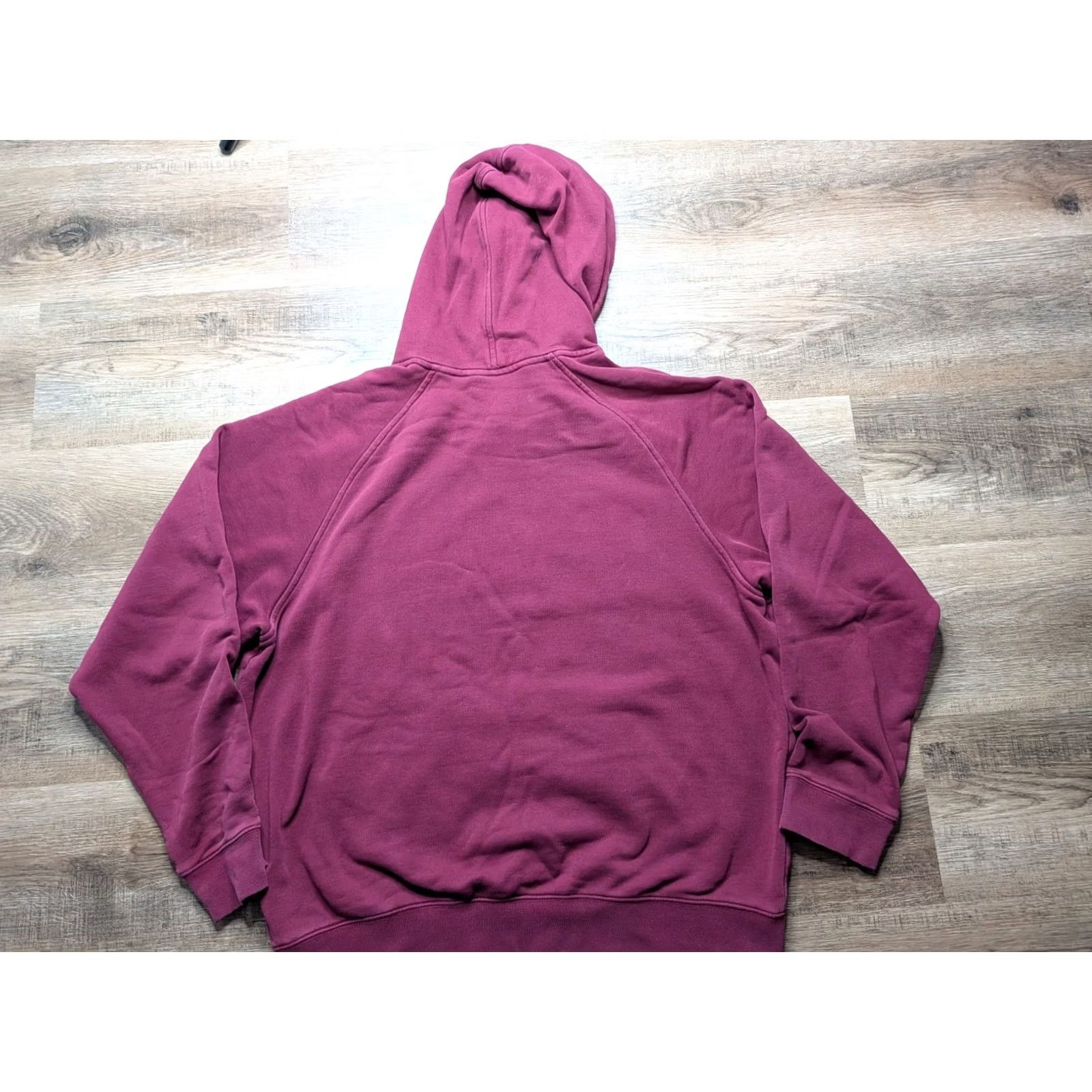 Nike VINTAGE Nike Hoodie Mens M Burgundy Y2K Essential Sportswear Size Excellent Condition Size US M / EU 48-50 / 2 - 4 Thumbnail