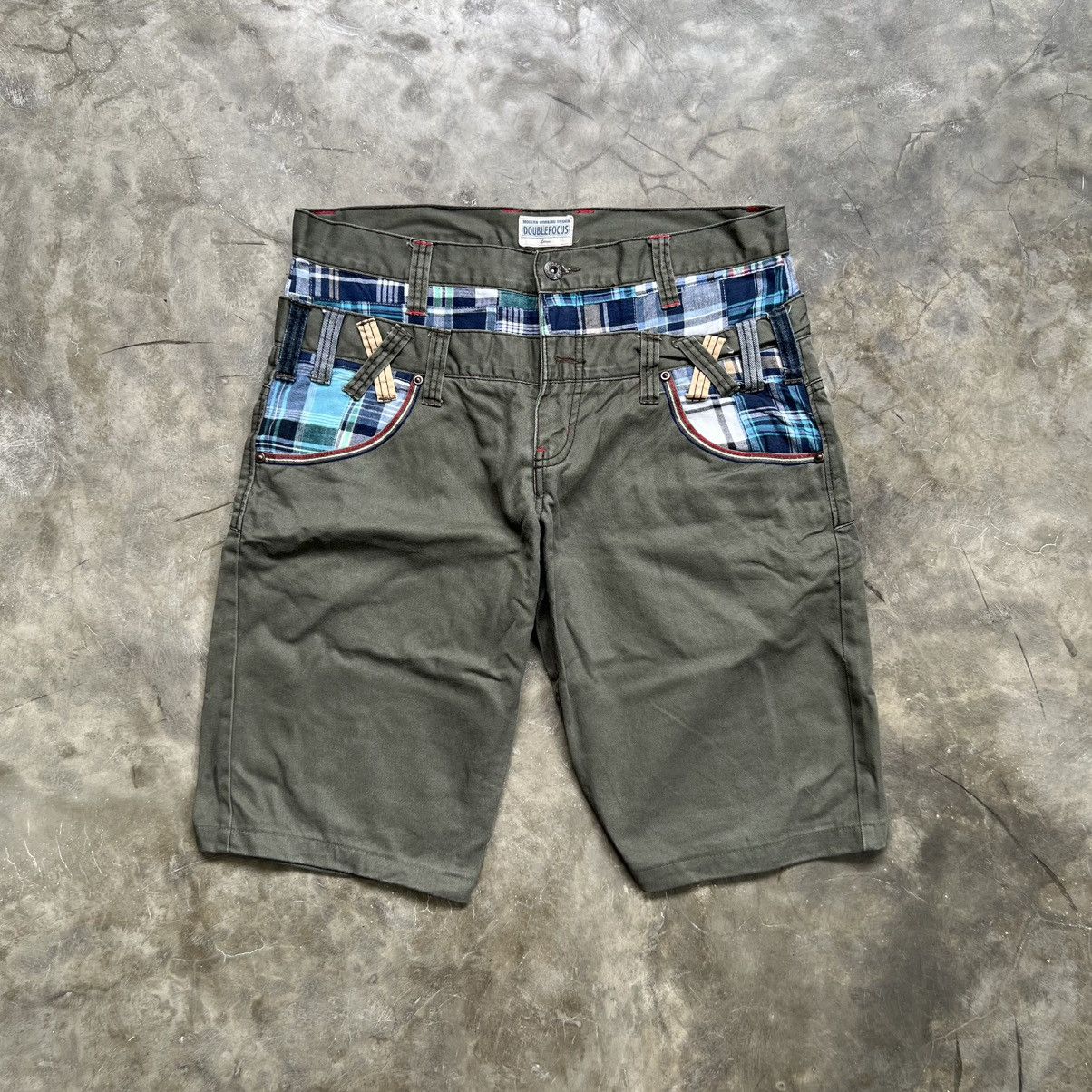 Japanese Brand 2000’s Doublefocus Vkei Style Double Waist Short Pants Size US 33 - 1 Thumbnail