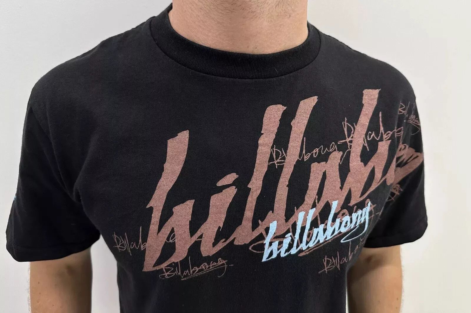 Billabong VINTAGE 2000s BILLABONG T-SHIRT TEE GRAPHIC Y2K MENS SURF Size US S / EU 44-46 / 1 - 4 Thumbnail