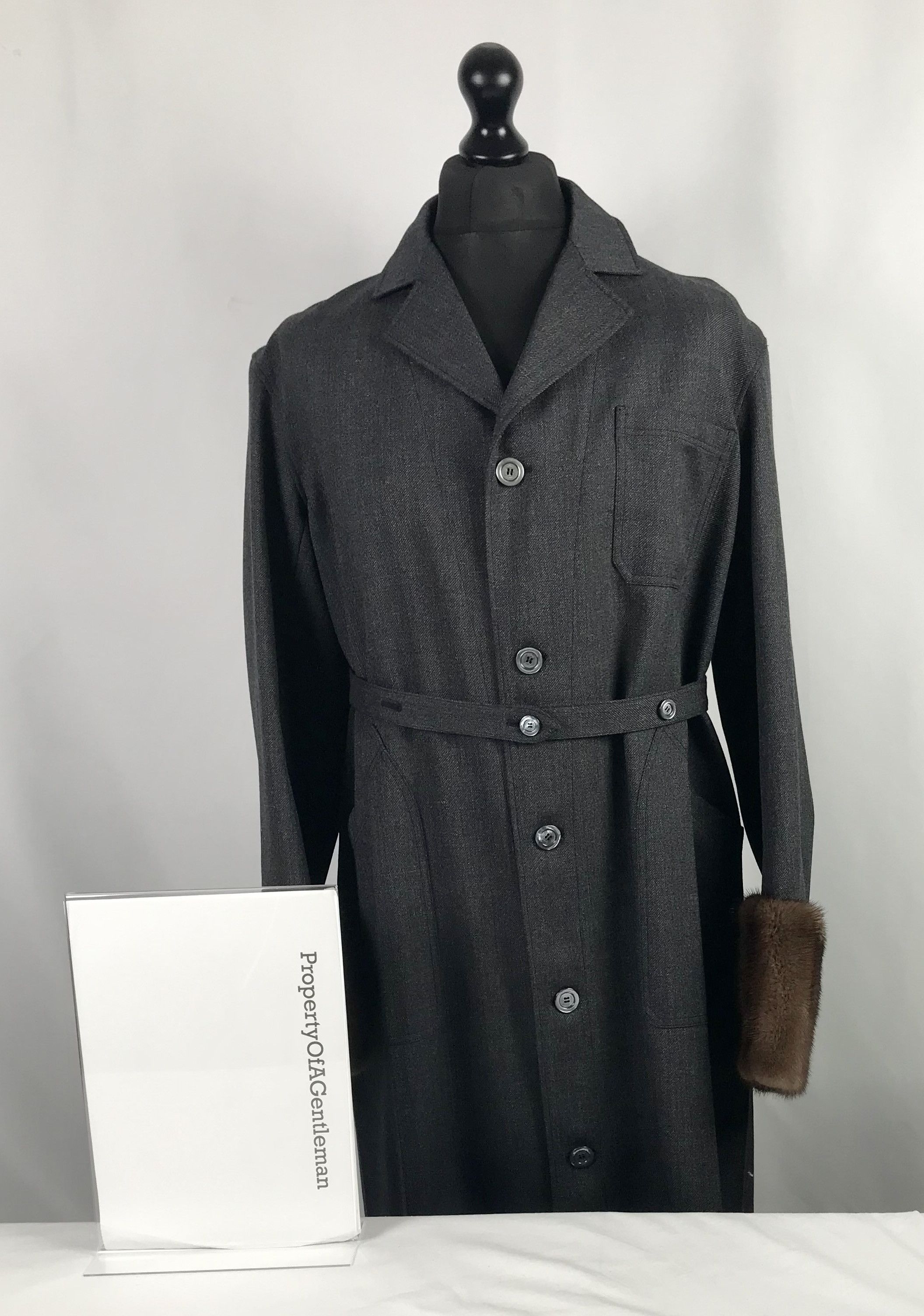 Gucci Long Gucci Coat With Fur Cuffs Size US M / EU 48-50 / 2 - 3 Thumbnail