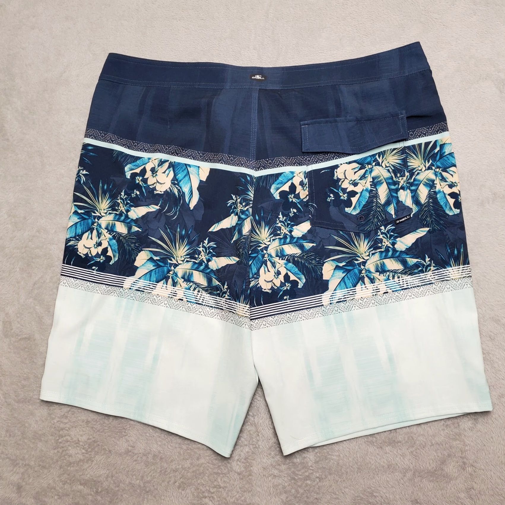 O'Neill O'Neill Shorts Mens 38 Blue Floral Corban Hybrid Bermuda Casual Beach Surf Unlined Swim Size US 38 / EU 54 - 7 Thumbnail