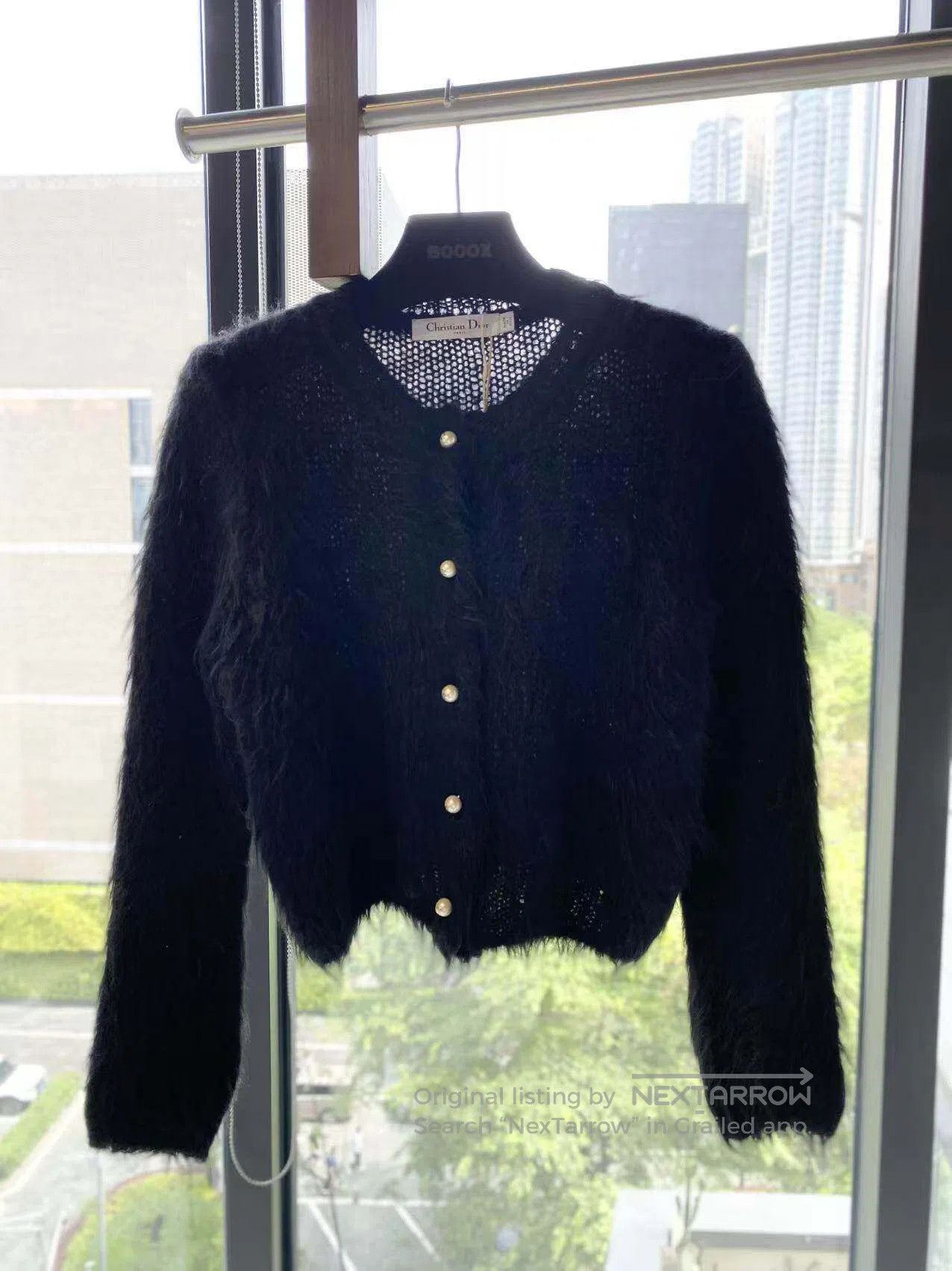 Dior Dior Pearl buttoned alpaca cardigan| Size XS / US 0-2 / IT 36-38 - 2 Thumbnail