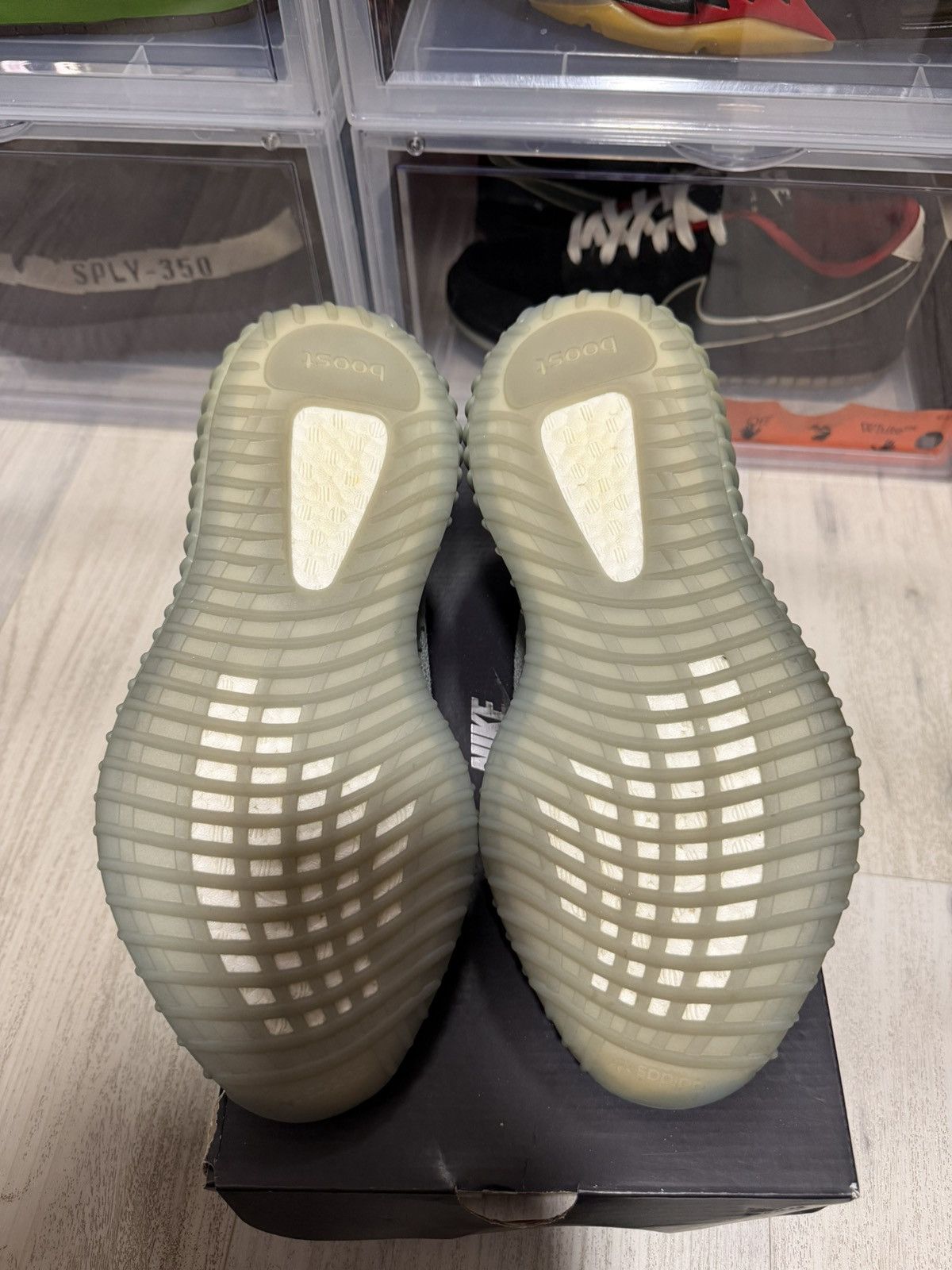 Adidas × Kanye West Adidas Yeezy 350 V2 Salt Size US 8 / EU 41 - 7 Thumbnail