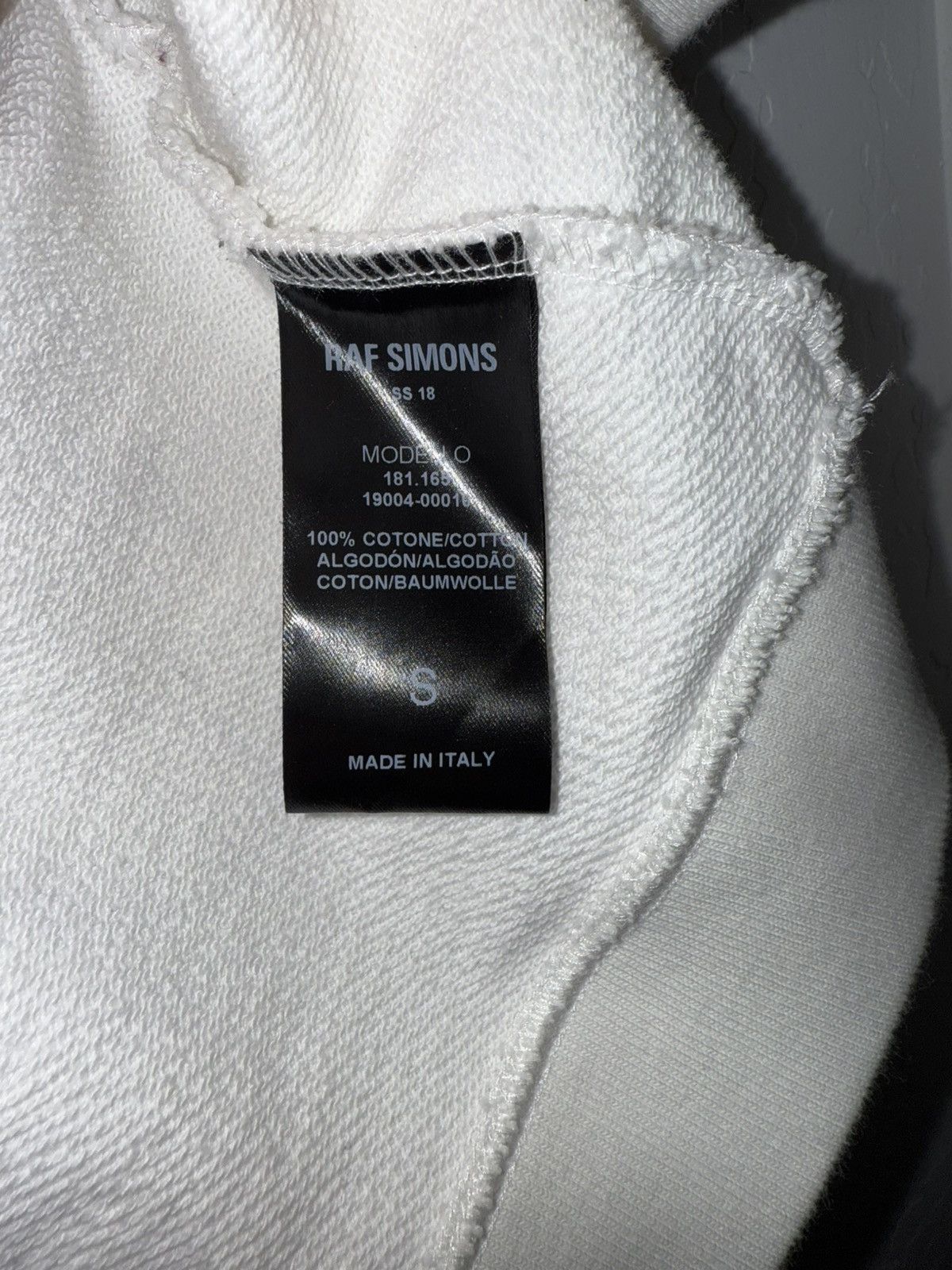 Raf Simons Raf Simons x Joy Division White Crewneck Size US S / EU 44-46 / 1 - 5 Thumbnail