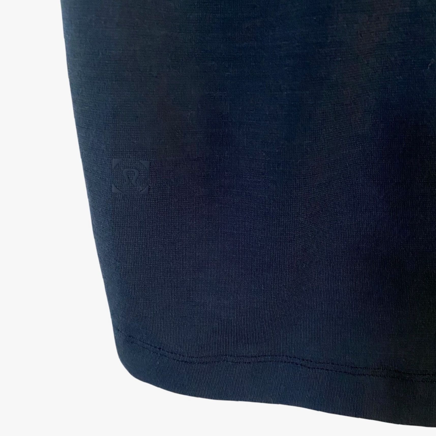 Lululemon VINTAGE Lululemon Evolution Polo Shirt Navy Blue Mens Small Short-Sleeve 4-Way Stretch Size US S / EU 44-46 / 1 - 7 Thumbnail