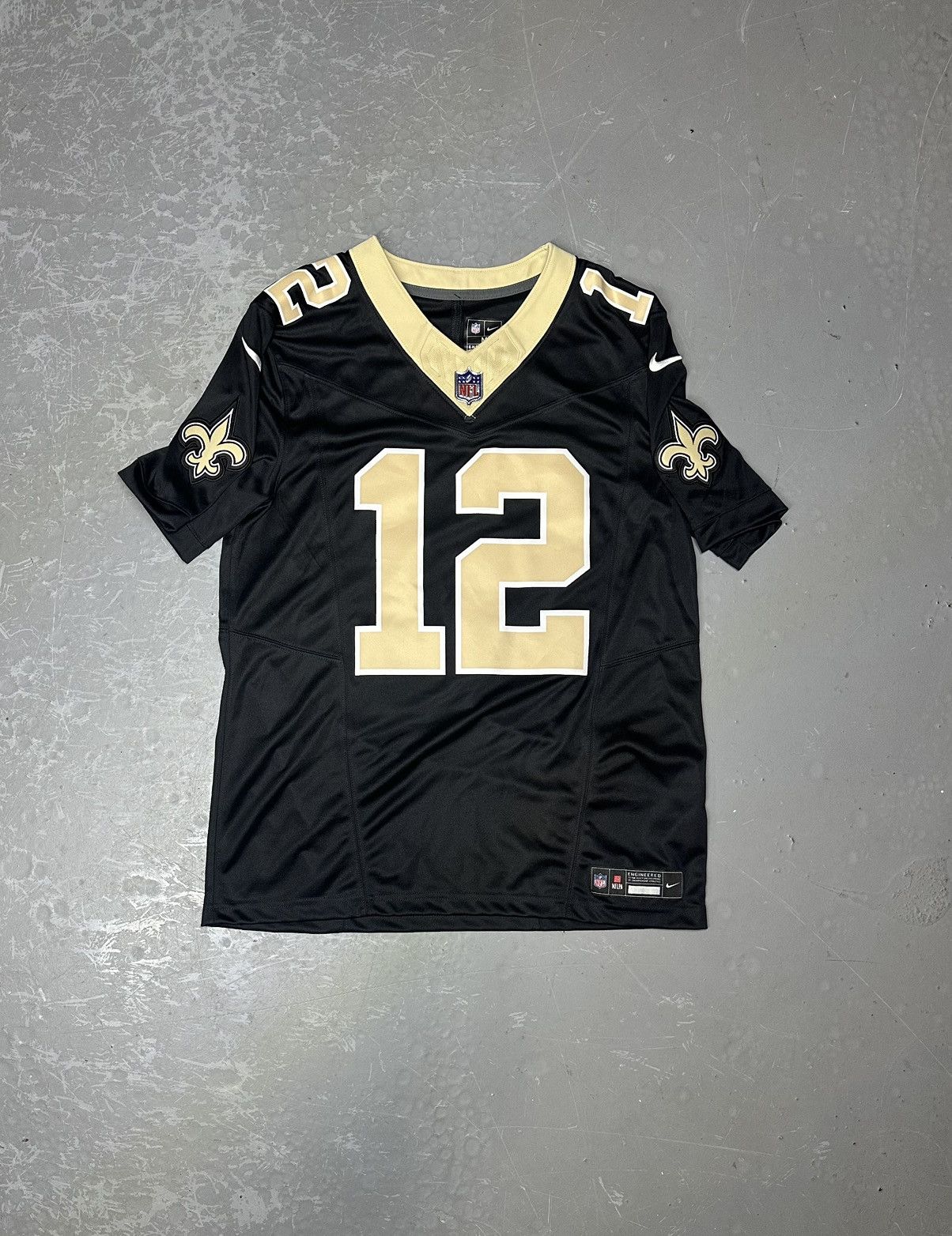 Nike Chris Olave Saints Jersey size M Size US M / EU 48-50 / 2 - 1 Thumbnail