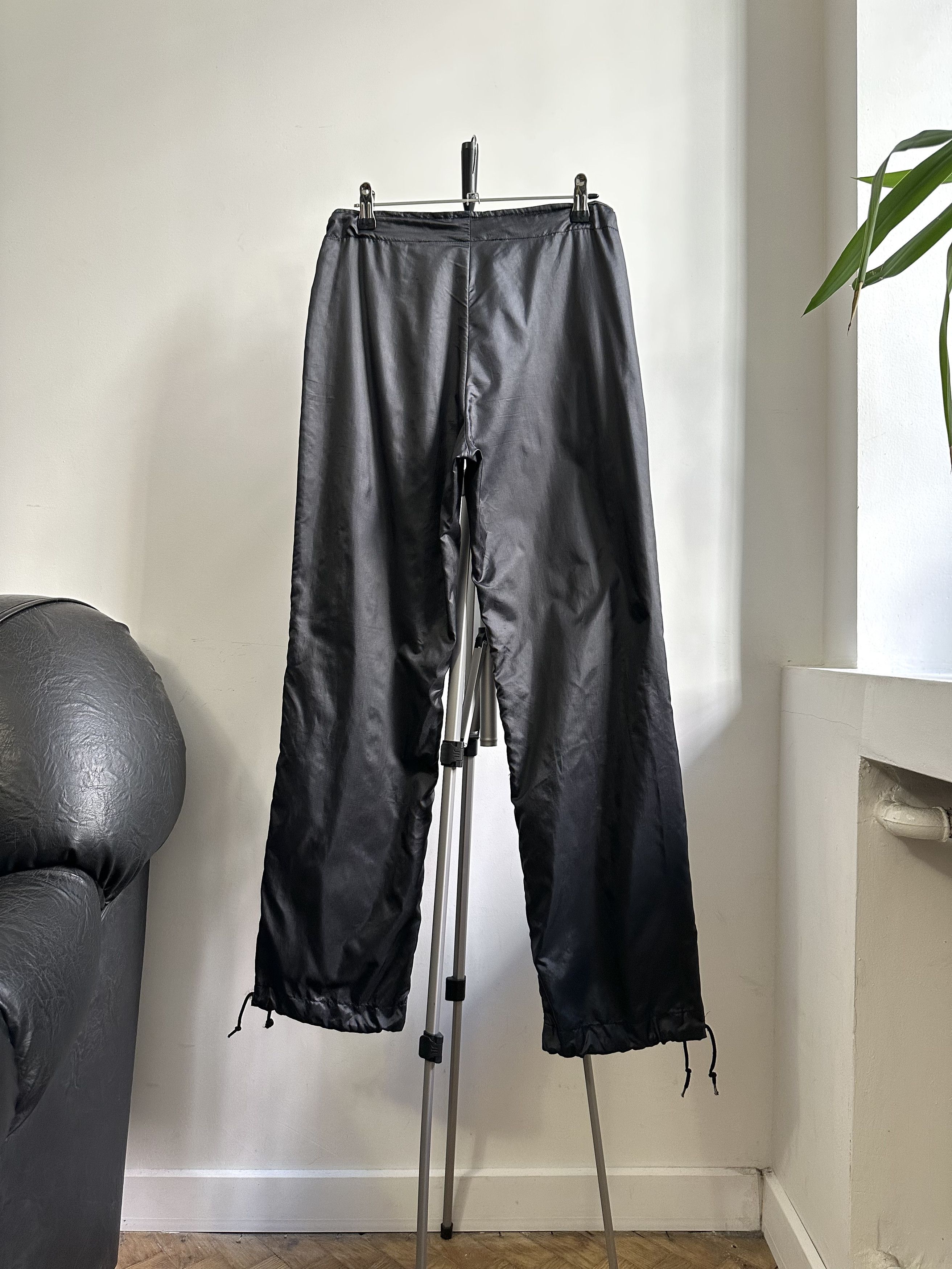 Moncler Moncler Nylon Black Lightweight Vintage Pants Small Size US 30 / EU 46 - 4 Thumbnail