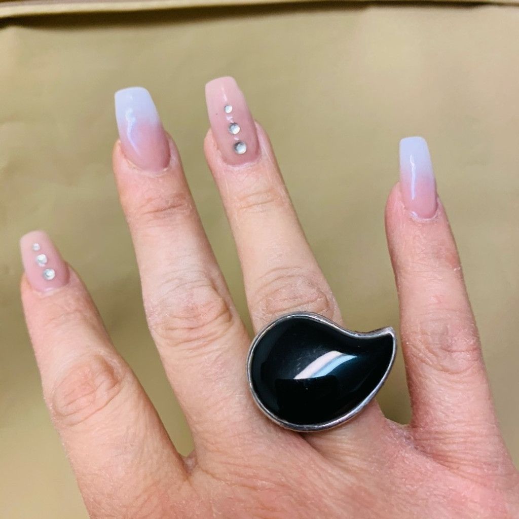 Vintage Sterling Silver ring with black stone size 6.5 Size ONE SIZE - 5 Thumbnail
