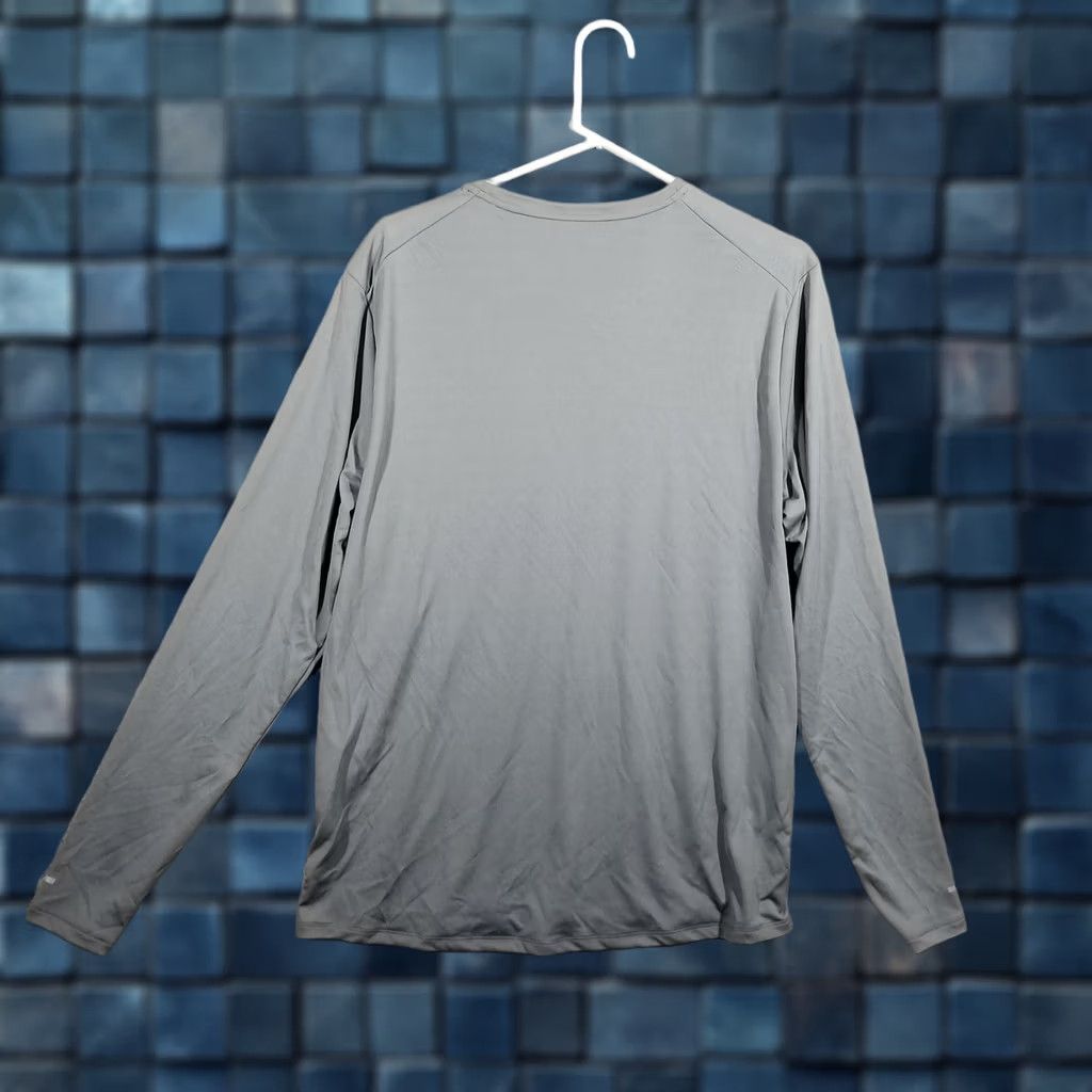 Nike Nike Dri-FIT Running Shirt Mens L Gray Long Sleeve UPF 40+ DD4576-084 Size US L / EU 52-54 / 3 - 1 Thumbnail