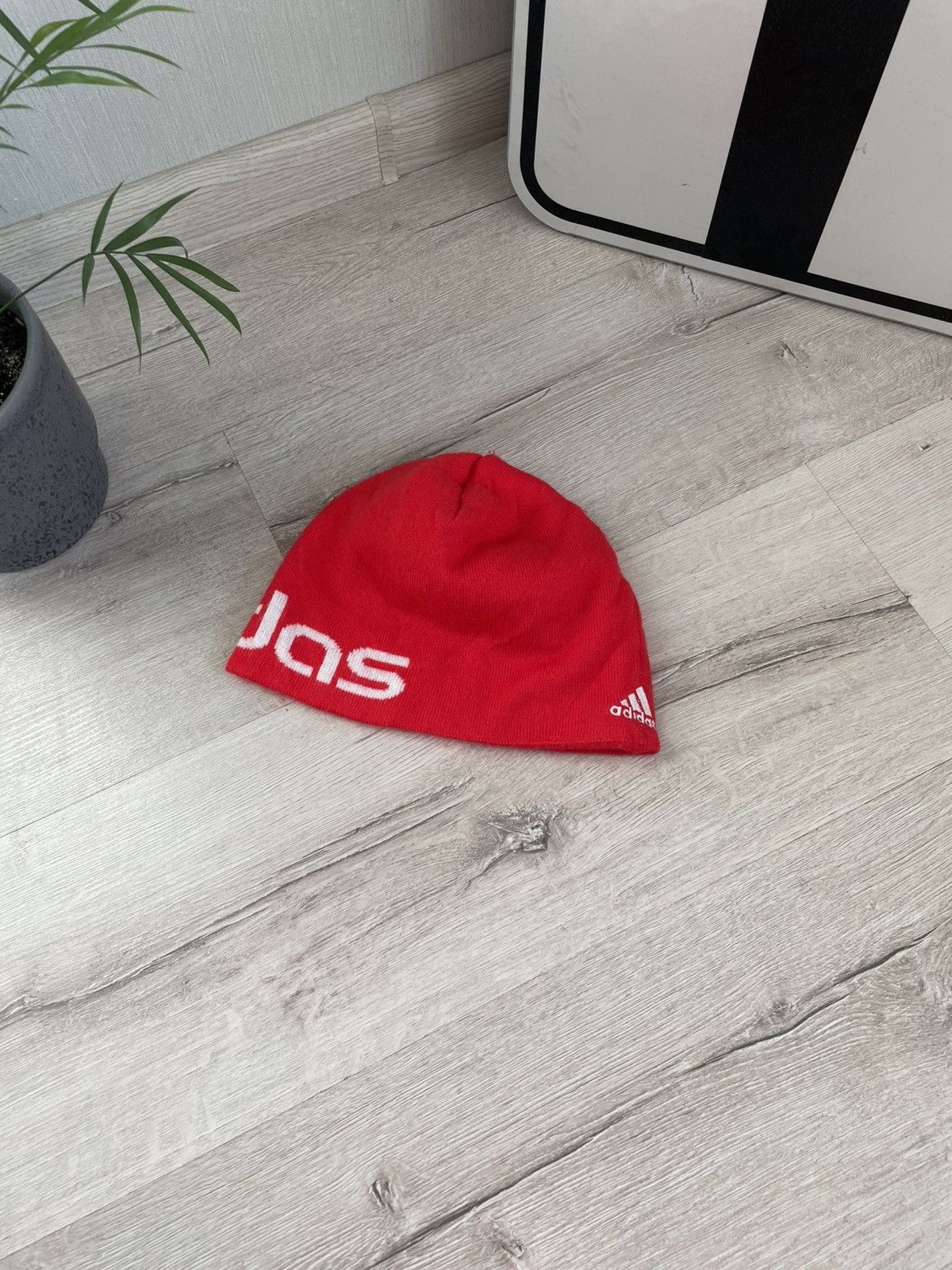 Adidas × Vintage Rare Vintage Y2k Adidas Big Logo Knit Beanie Hat Tight Fit Size ONE SIZE - 2 Thumbnail