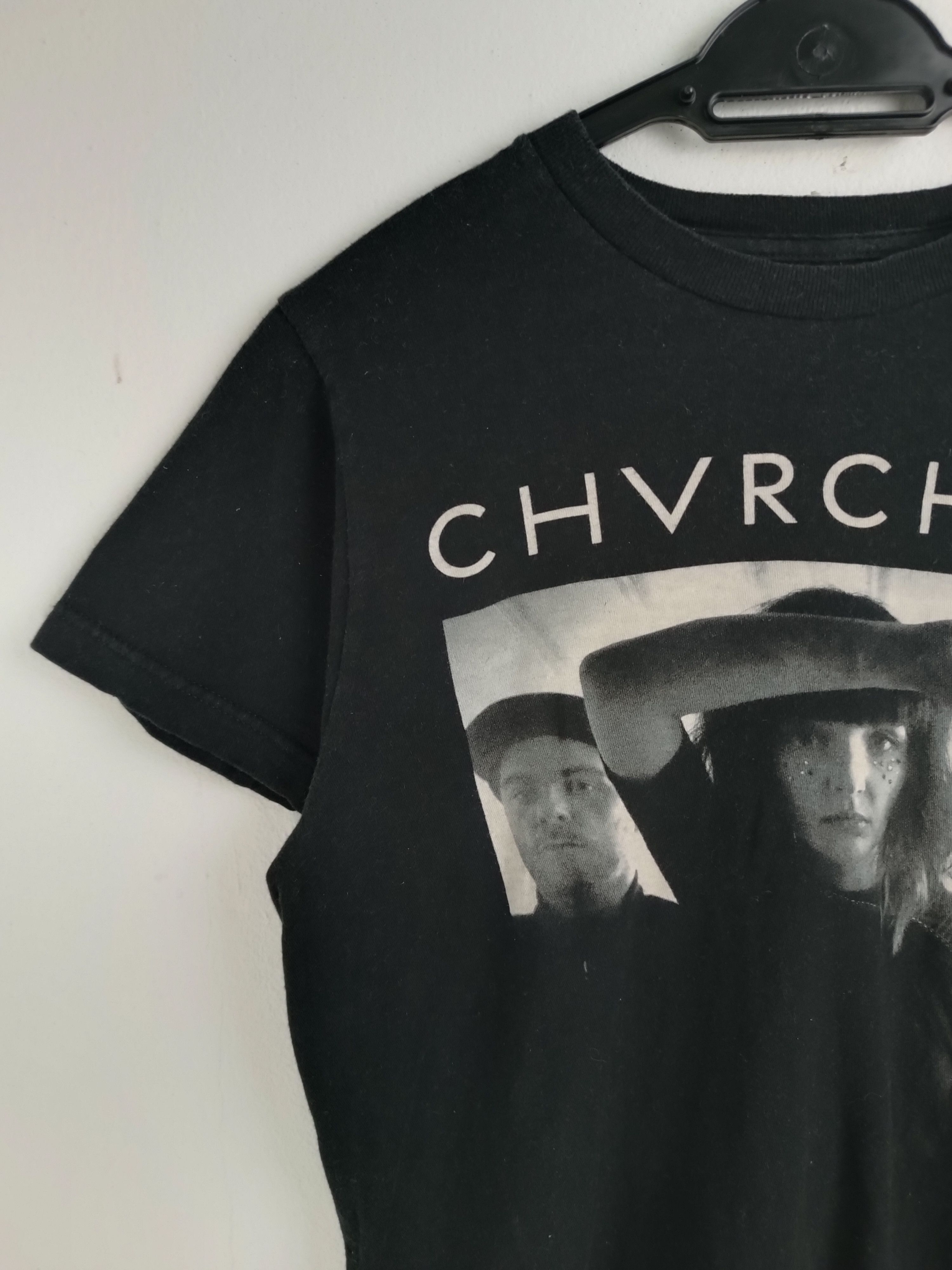 Band Tees VINTAGE CHVRCHES SYNTH POP alvvays pvris 1975 Size US S / EU 44-46 / 1 - 5 Thumbnail