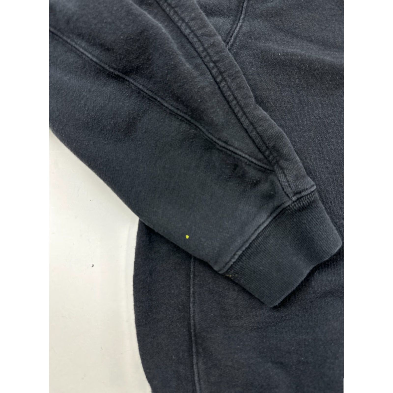 Uniqlo Uniqlo Sweatshirt Womens Medium Black Rose Emblem Long Sleeve Crew Neck Pullover Size M / US 6-8 / IT 42-44 - 5 Thumbnail