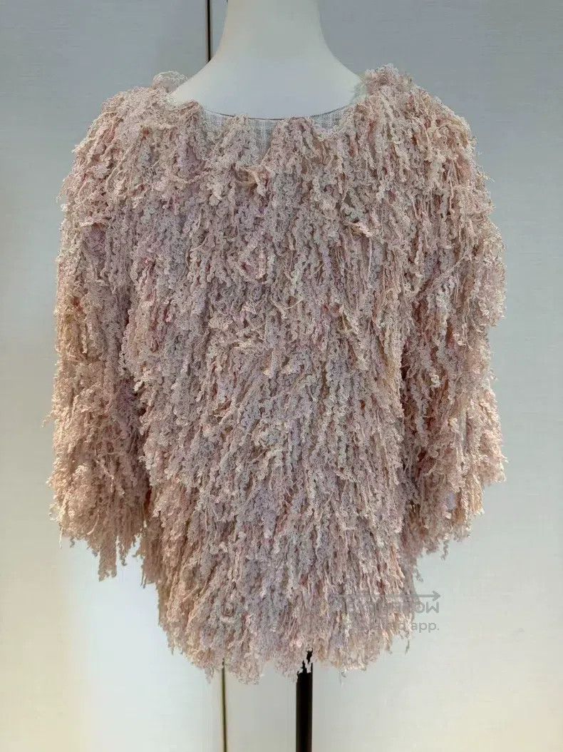Chanel Chanel 18S Waterfall Series Show Pink Tassel Sweater Size XS / US 0-2 / IT 36-38 - 2 Thumbnail
