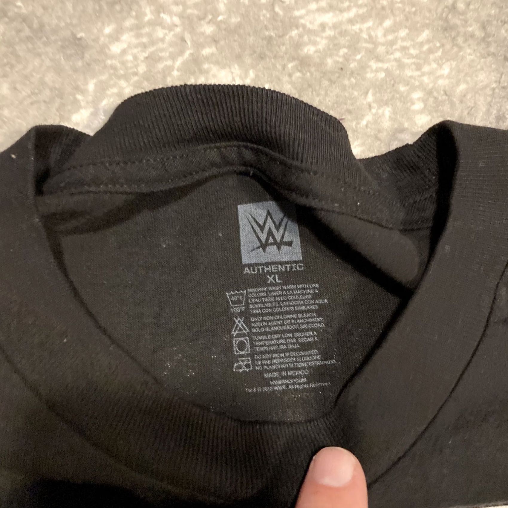Vintage WWE T-Shirt Men XL Black Short Sleeve Awesome Happy Rusev Day Wresting Authentic Solid Pattern Size US XL / EU 56 / 4 - 4 Thumbnail