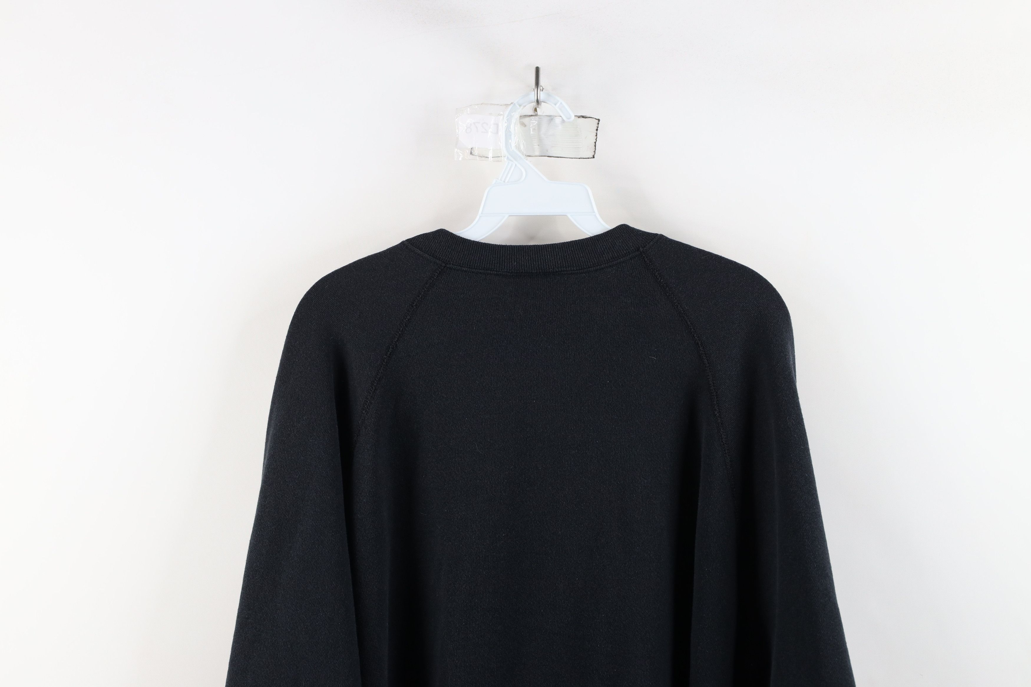 Vintage Vintage 90s Streetwear Christmas Reindeer Sweatshirt USA Size XL / US 12-14 / IT 48-50 - 12 Thumbnail