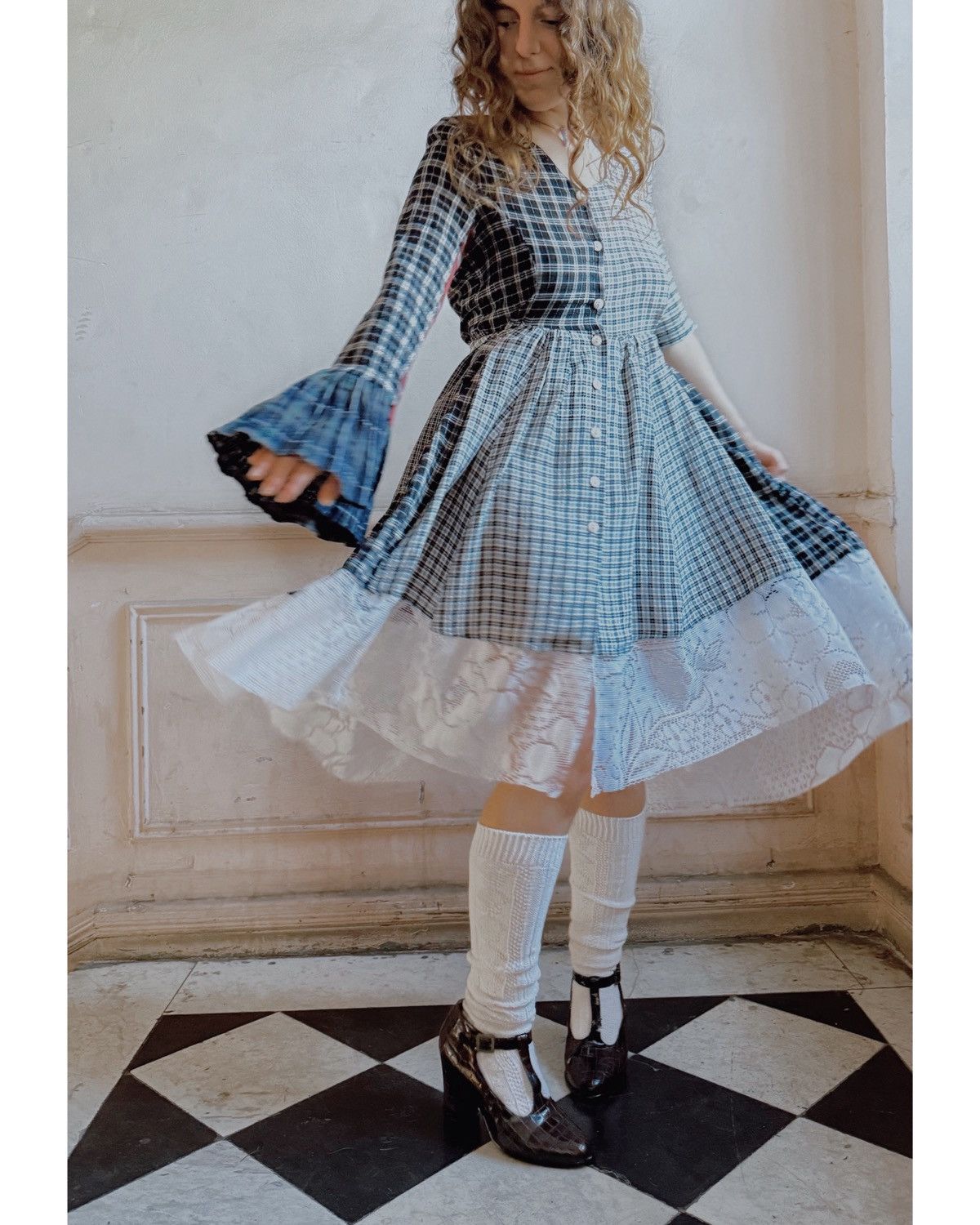 Custommade upcycled asymmetrical sleeves plaid midi dress with tulle Size S / US 4 / IT 40 - 3 Thumbnail