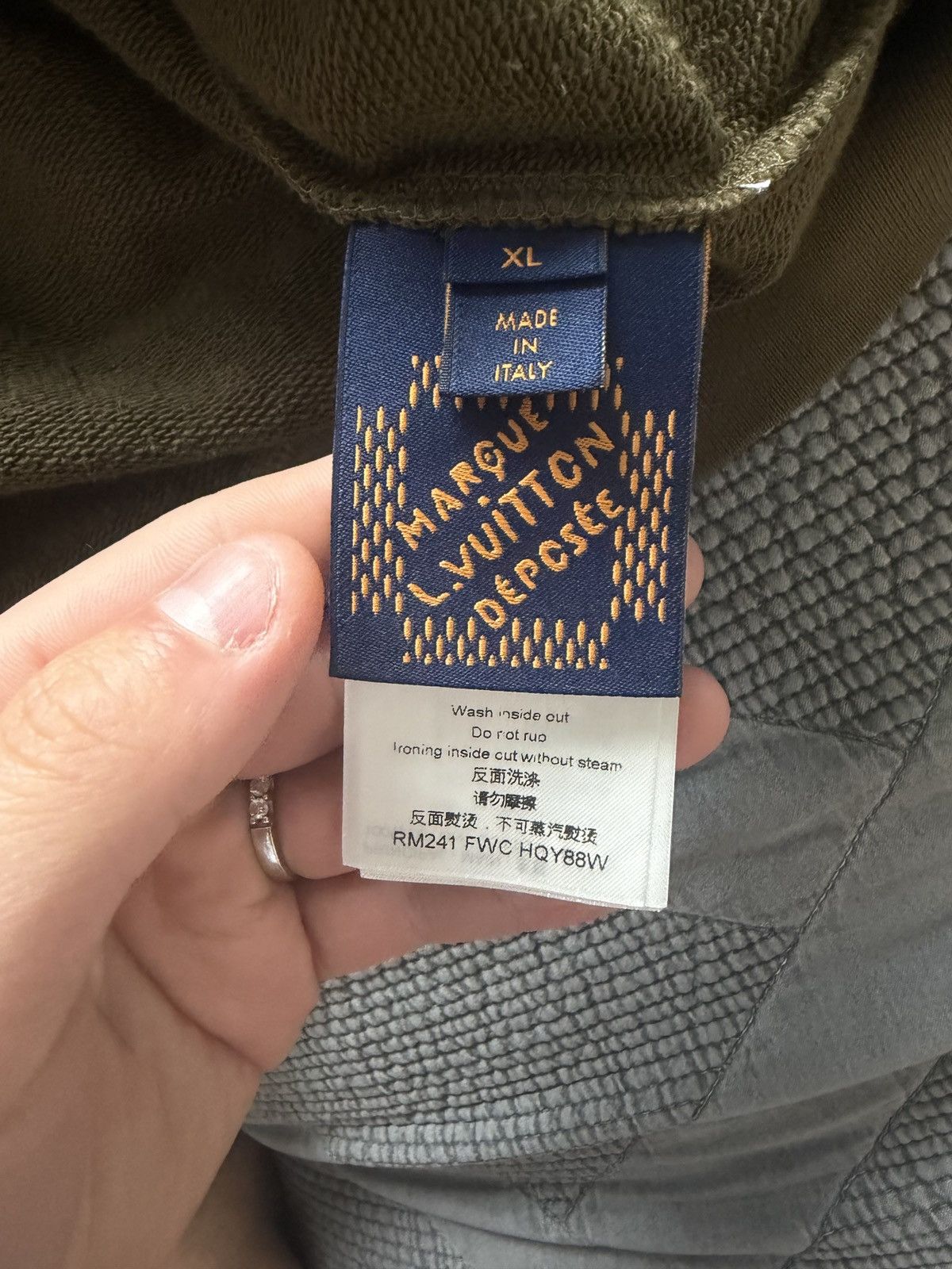 Louis Vuitton LV Lovers Sweater Size US XL / EU 56 / 4 - 3 Thumbnail