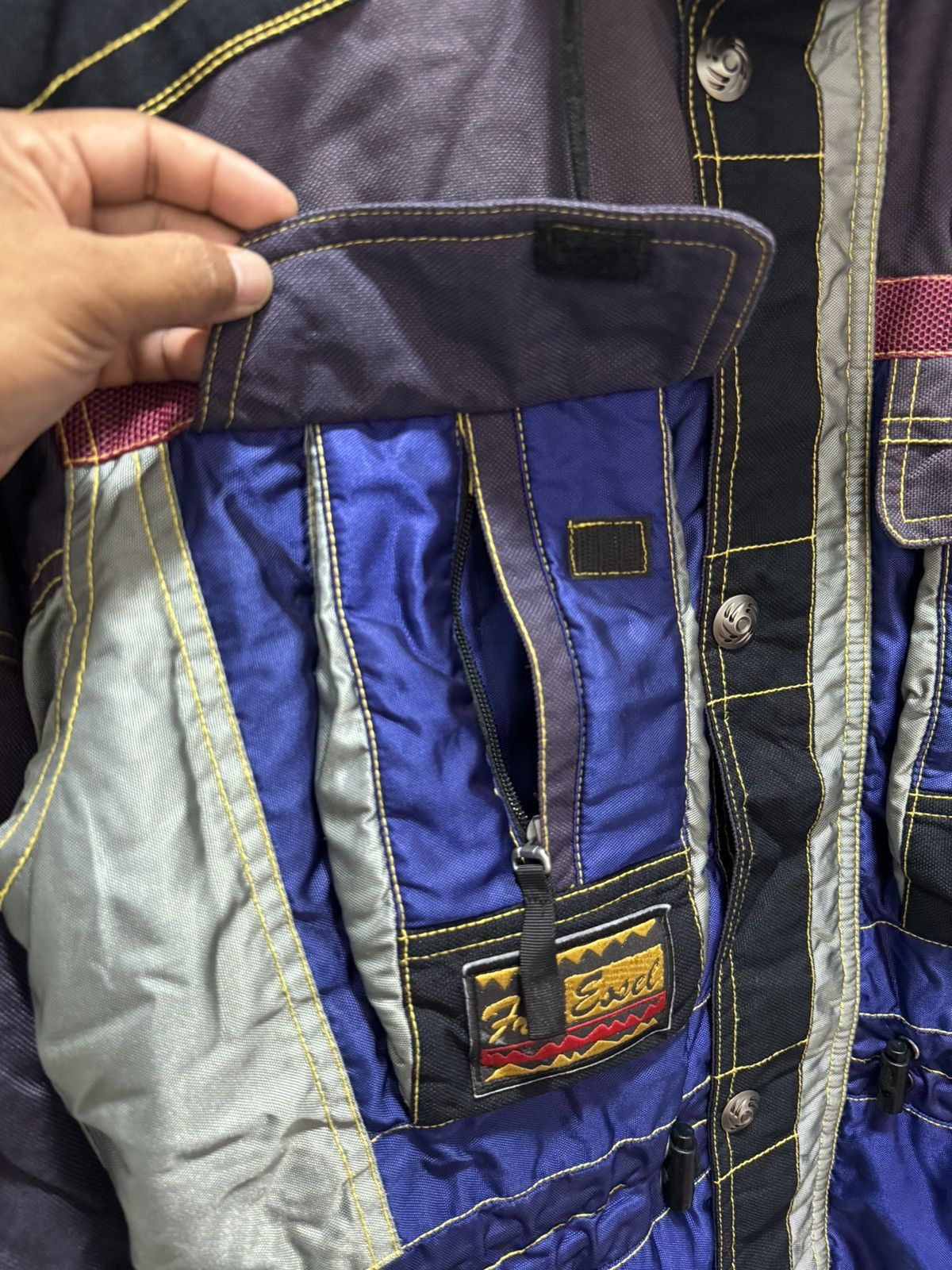 VINTAGE INTENTNESD FREE ESSEL MULTICOLOUR SKI JACKET