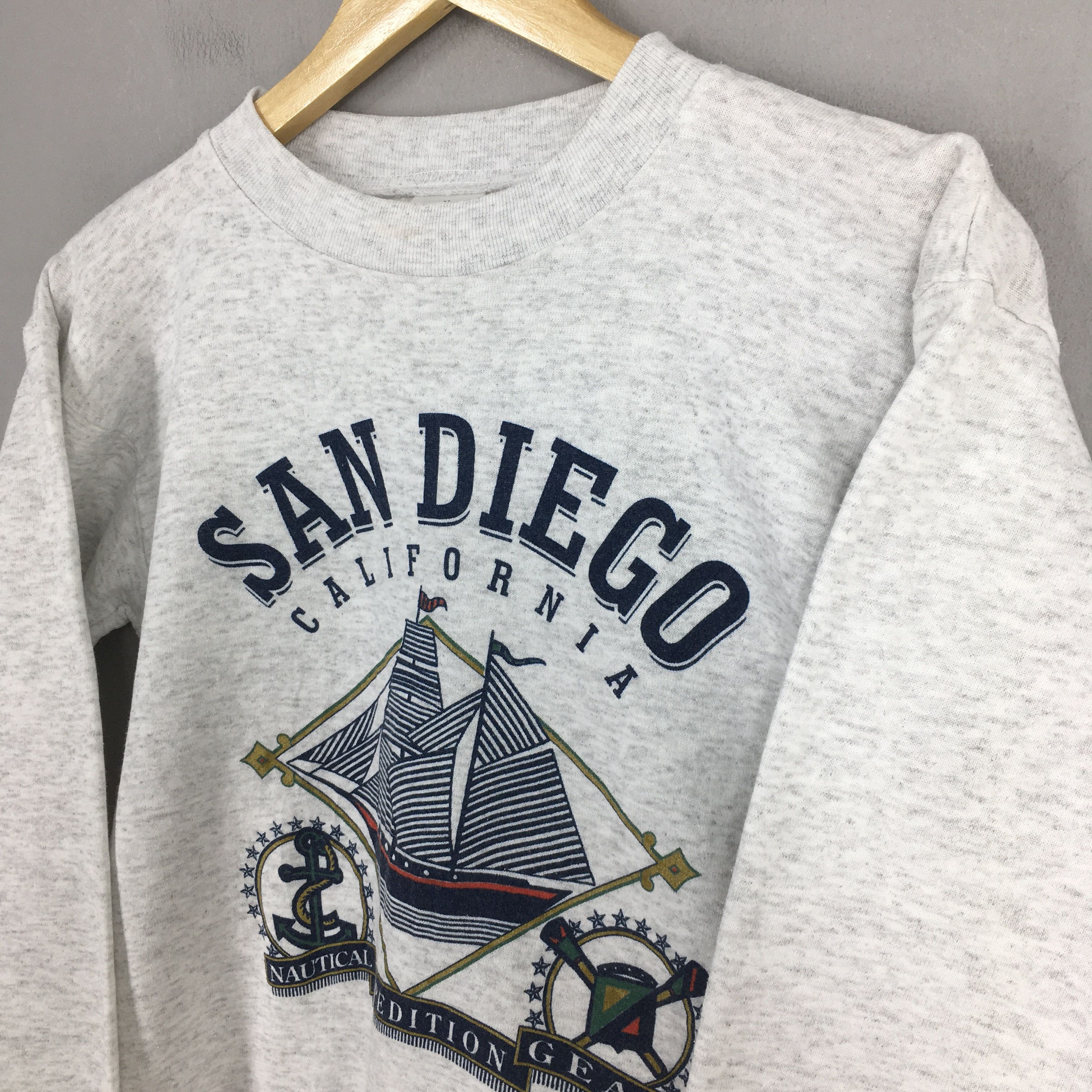 Vintage Vintage 90s San Diego California Gray Sweatshirt Medium Size US M / EU 48-50 / 2 - 3 Thumbnail
